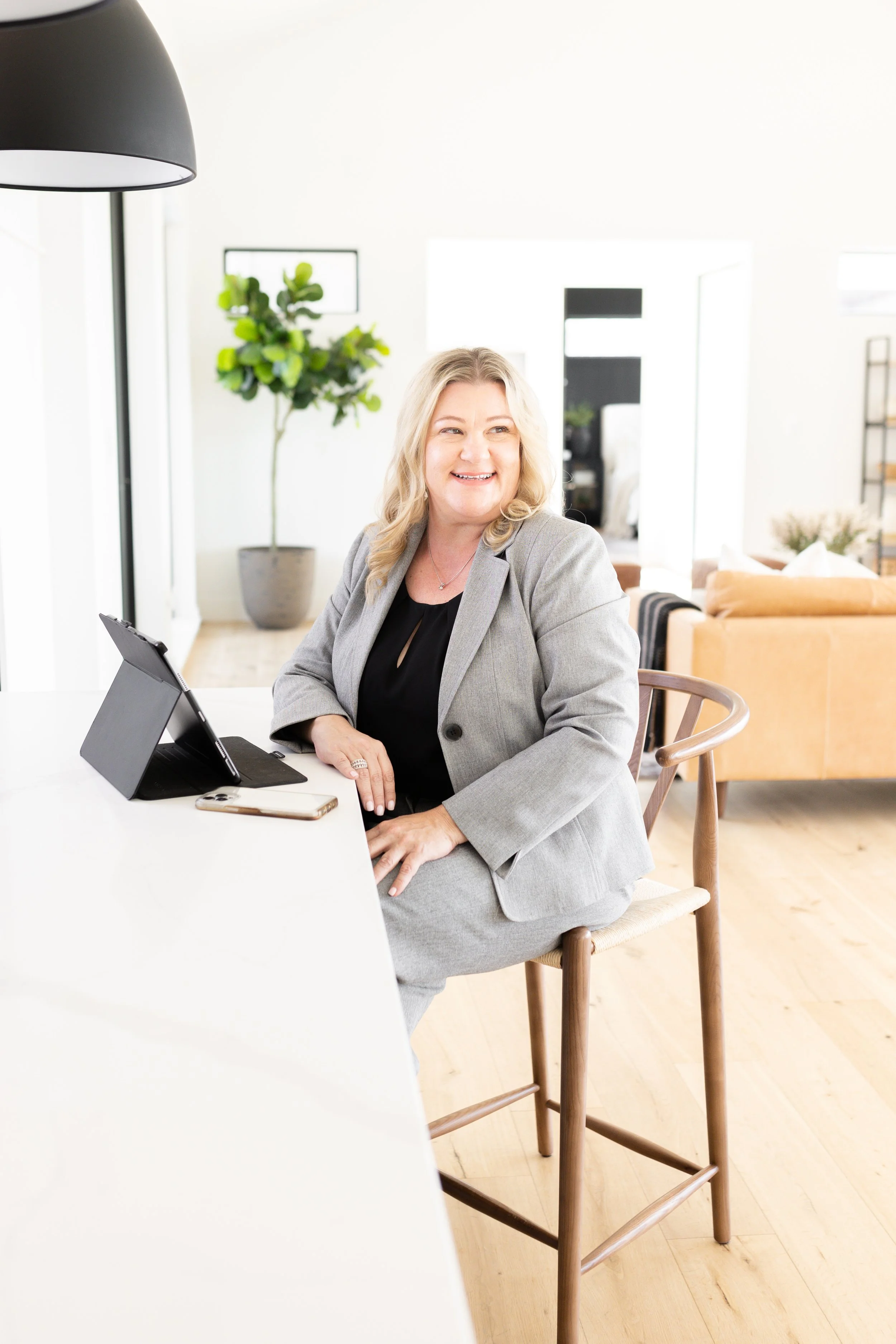 Lisa Shields Branding Session-54.jpg