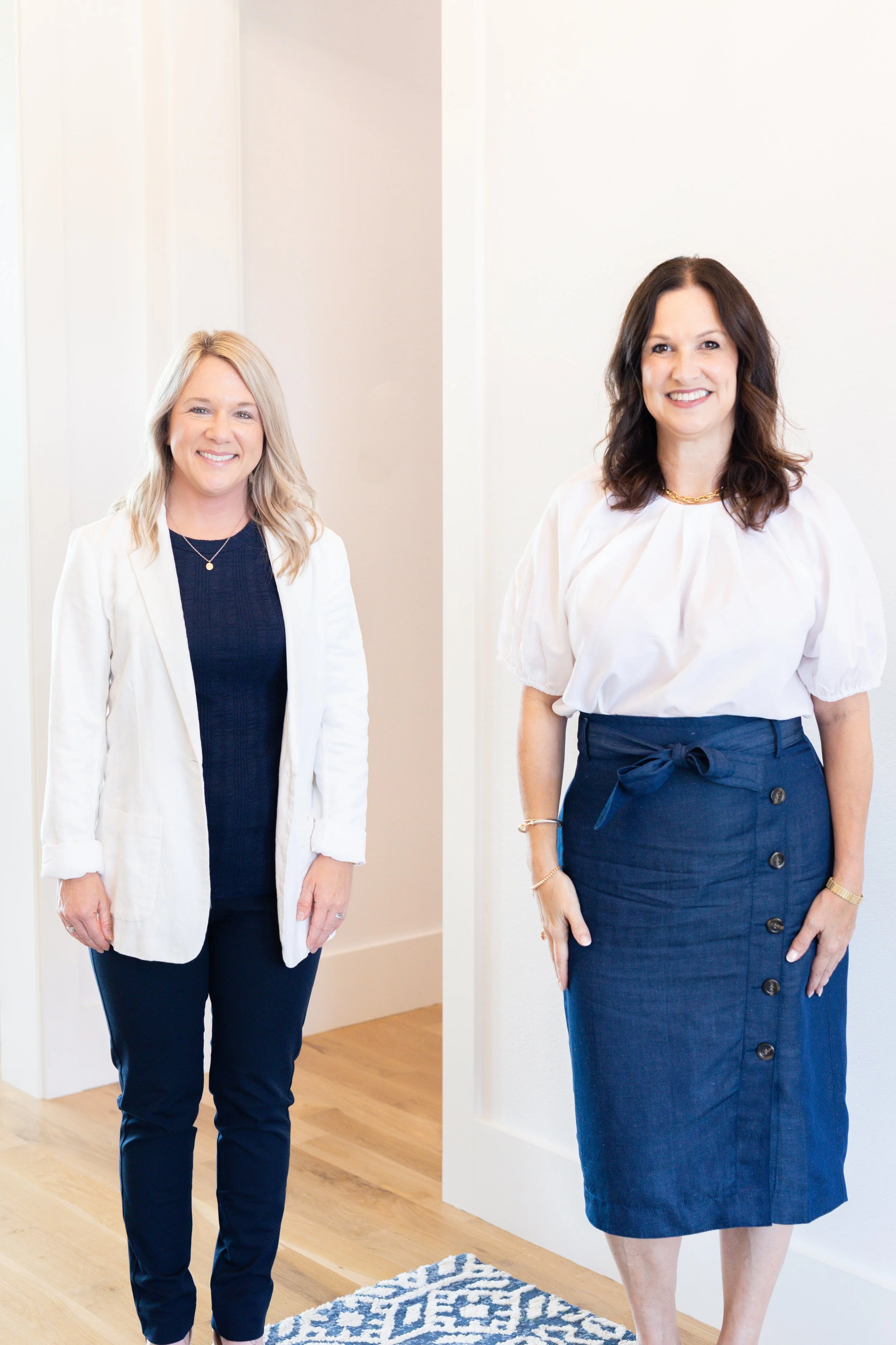 Tomie Fox Branding Session-71.jpg