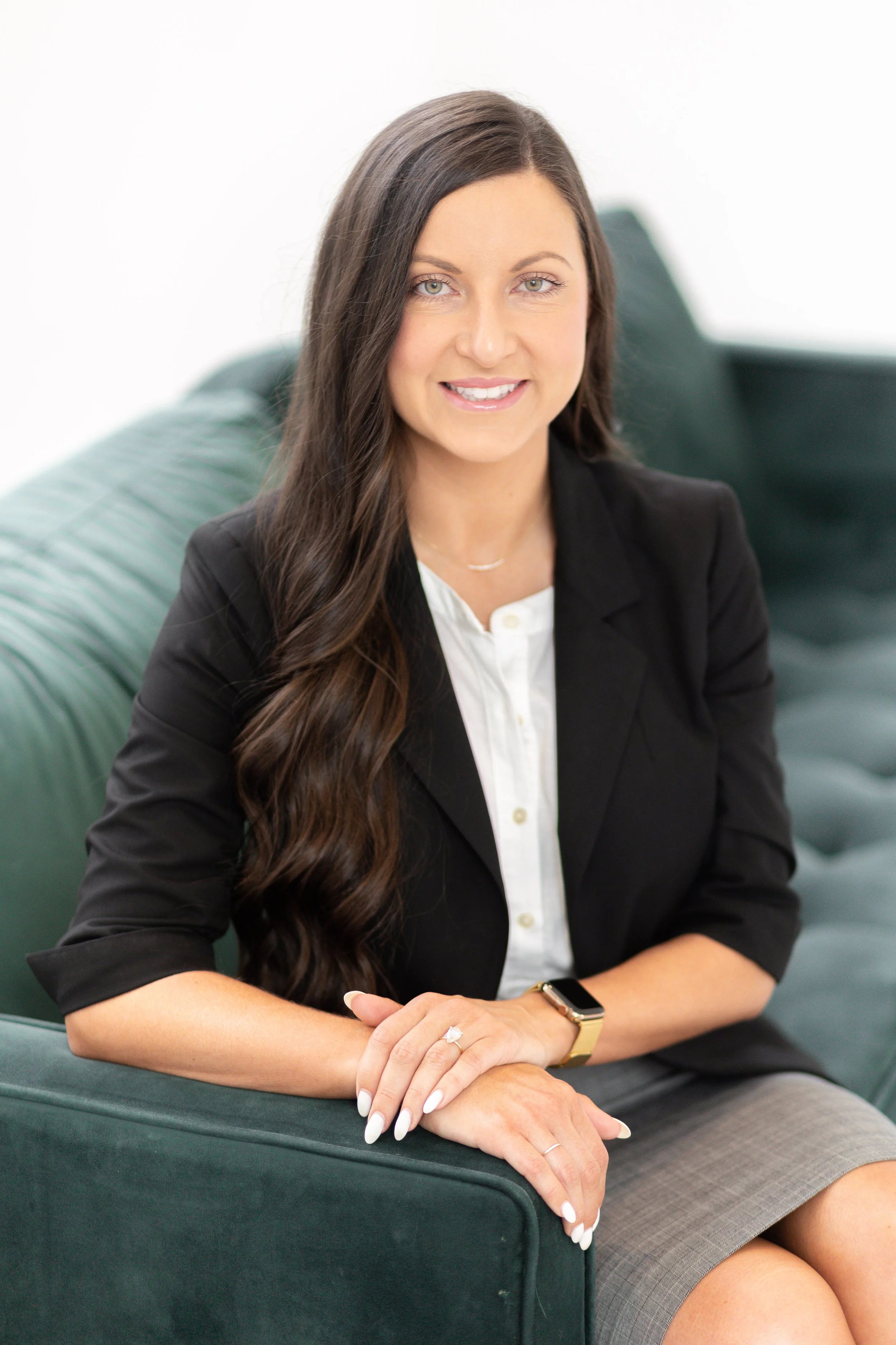 Lauren Edmisson Headshot Mini Session-34.jpg