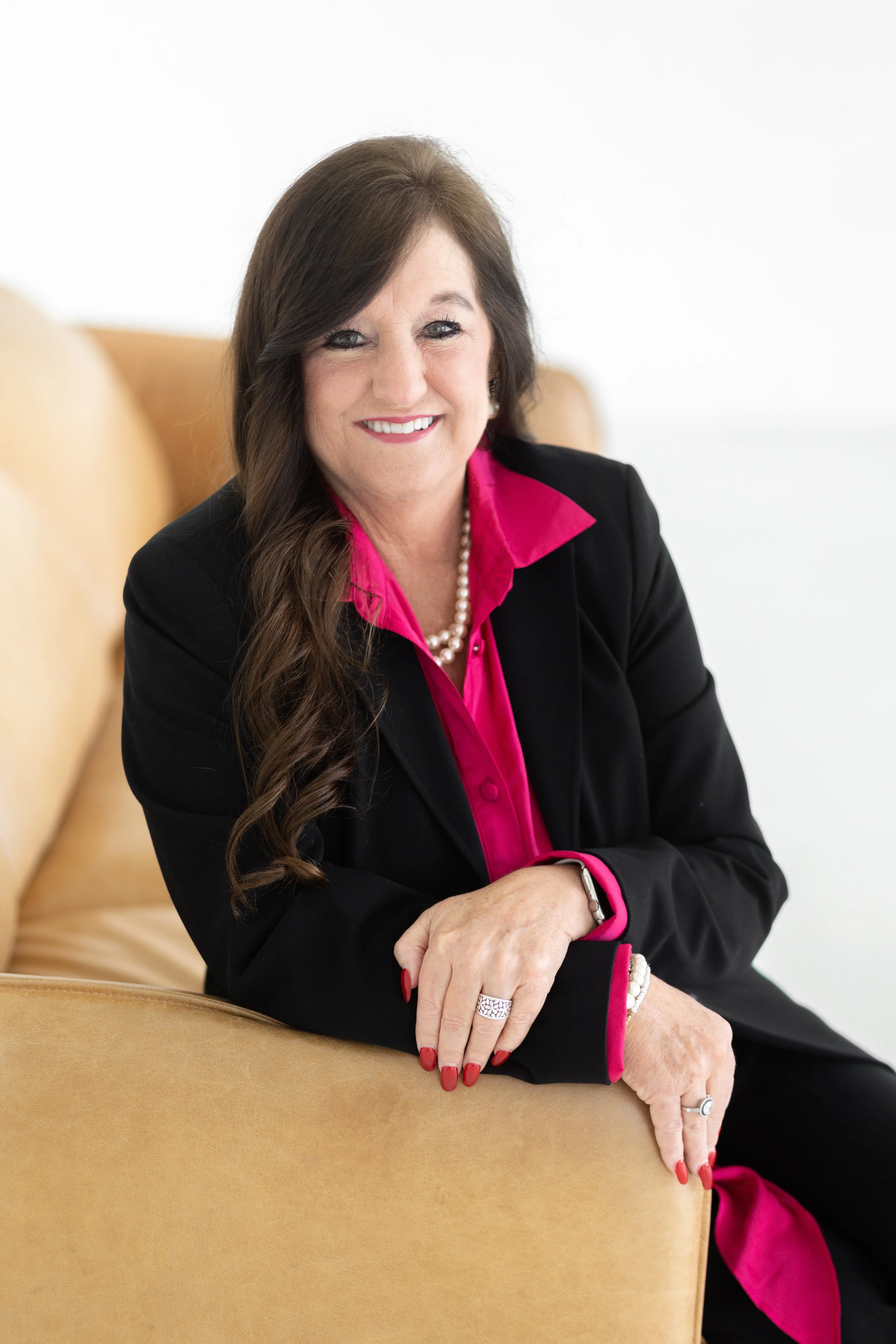 Leslie Williams Headshot Mini Session-16.jpg