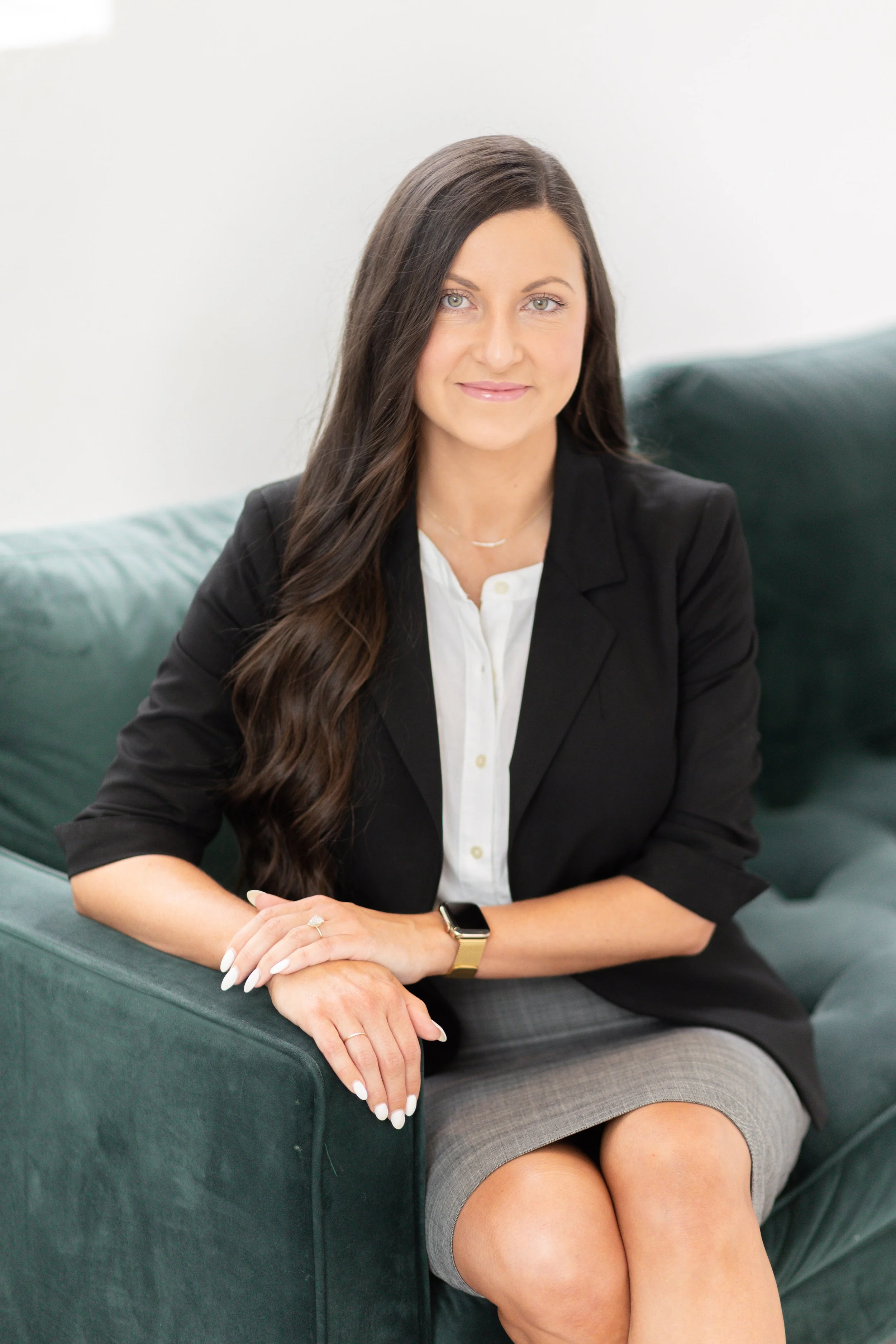 Lauren Edmisson Headshot Mini Session-31.jpg