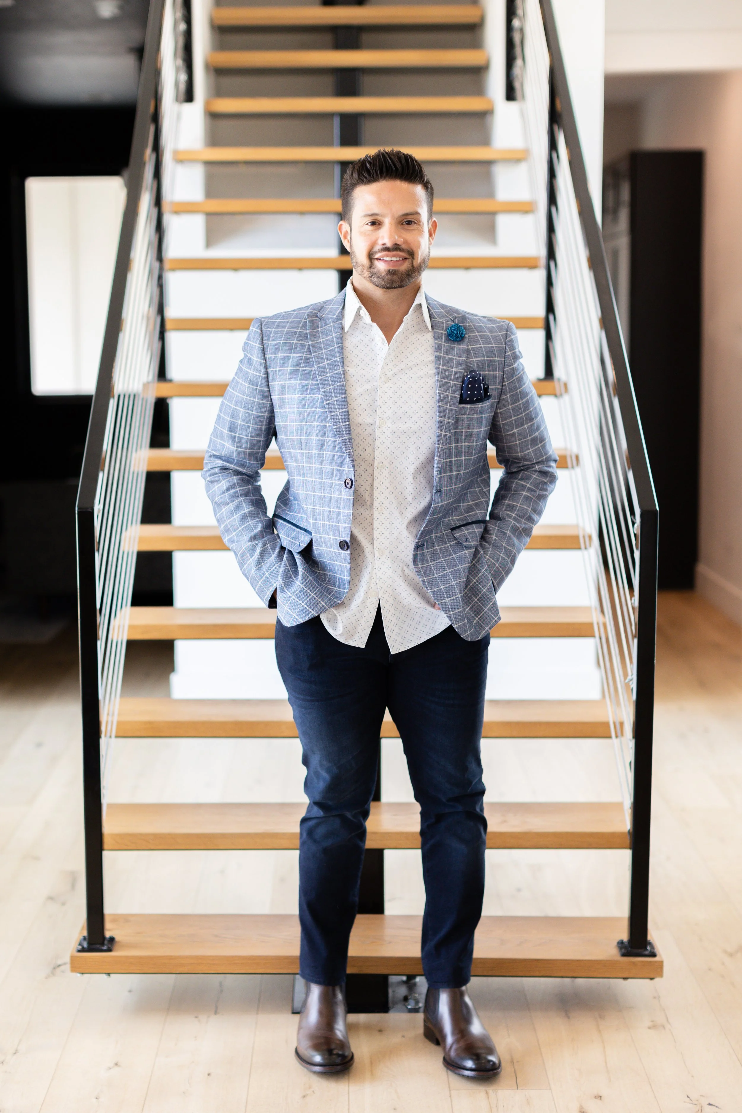 Gustavo Farrach Branding Session-149.jpg