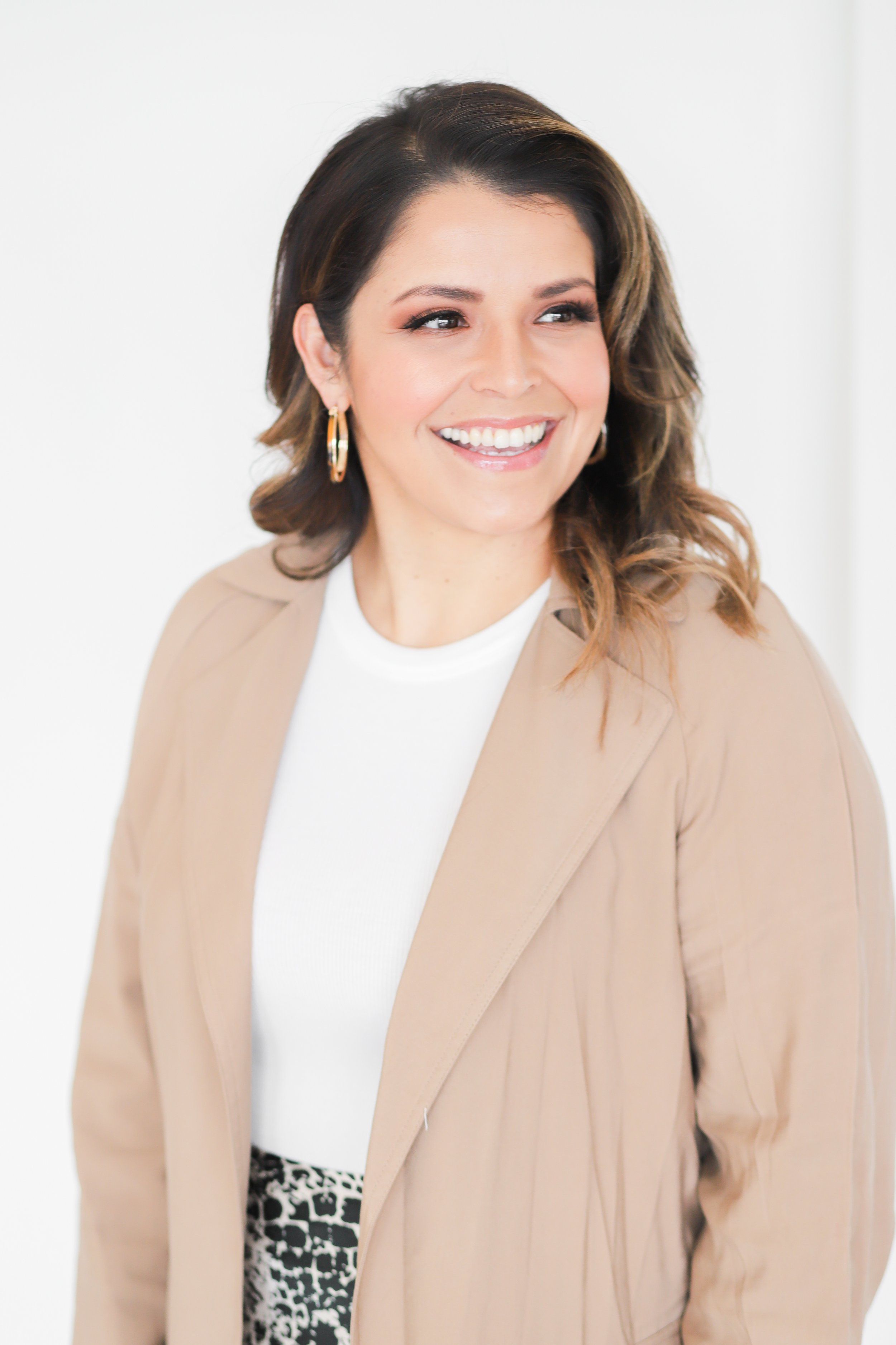 Erica Anaya Branding Session-86.jpg