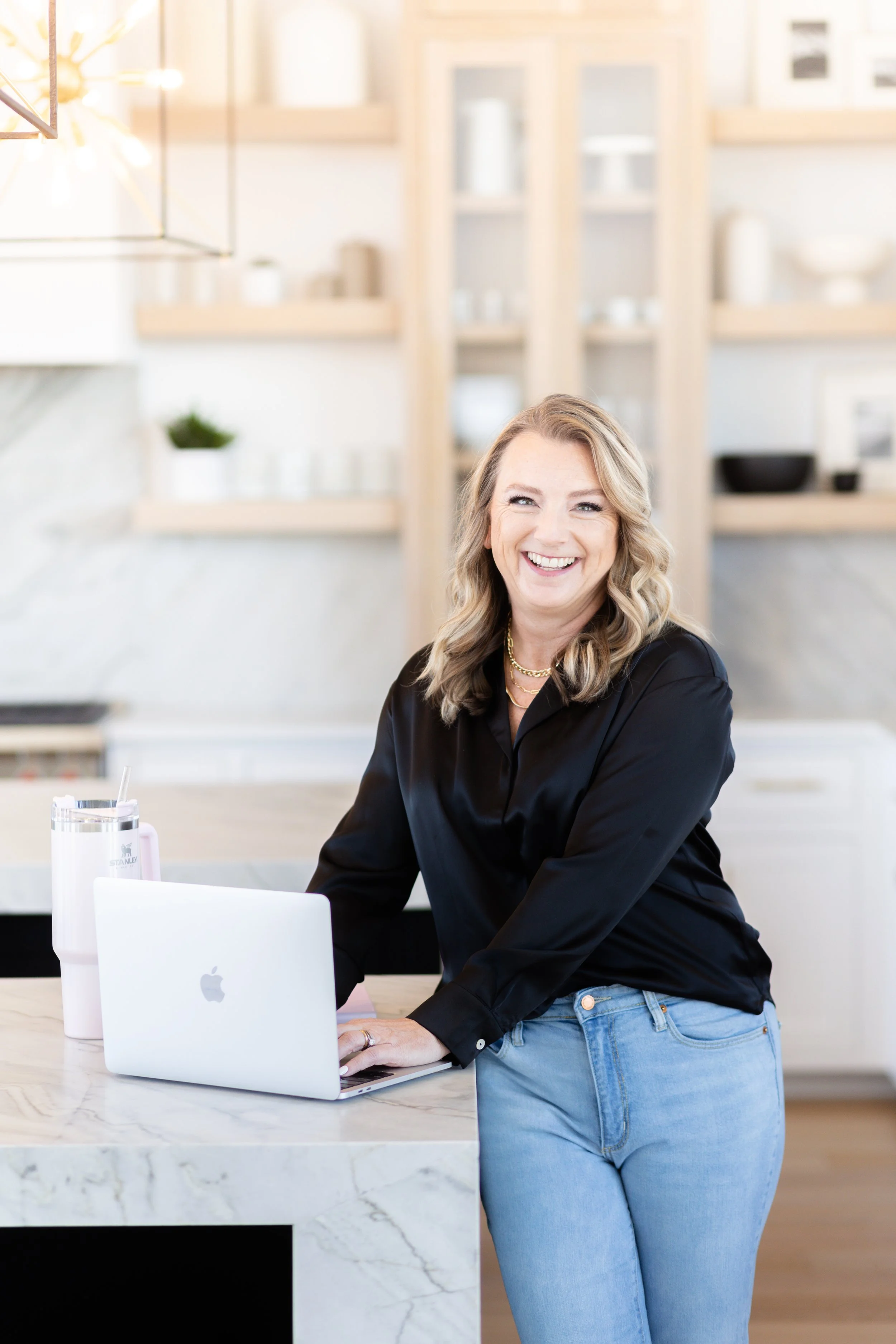 Kim McLelland Branding Session-14.jpg