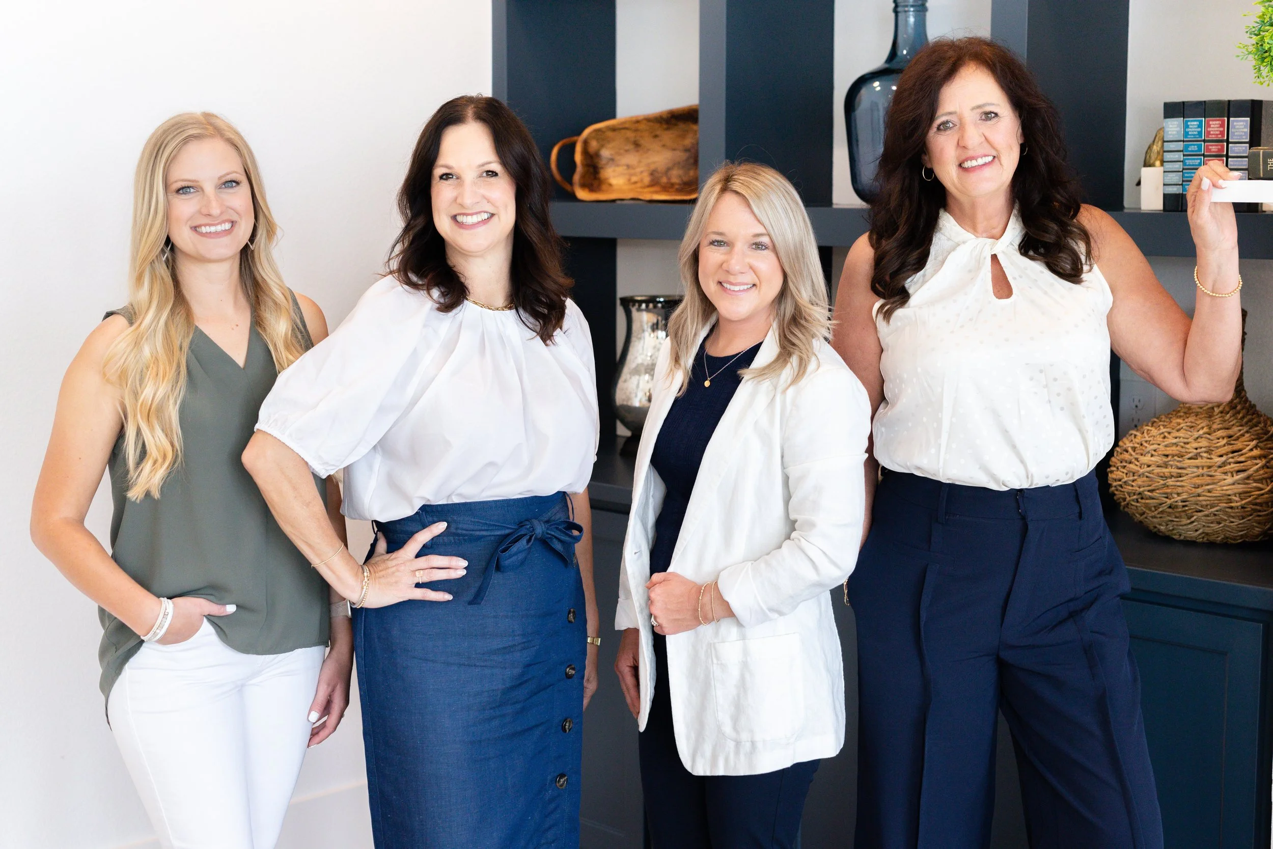 Tomie Fox Branding Session-91.jpg