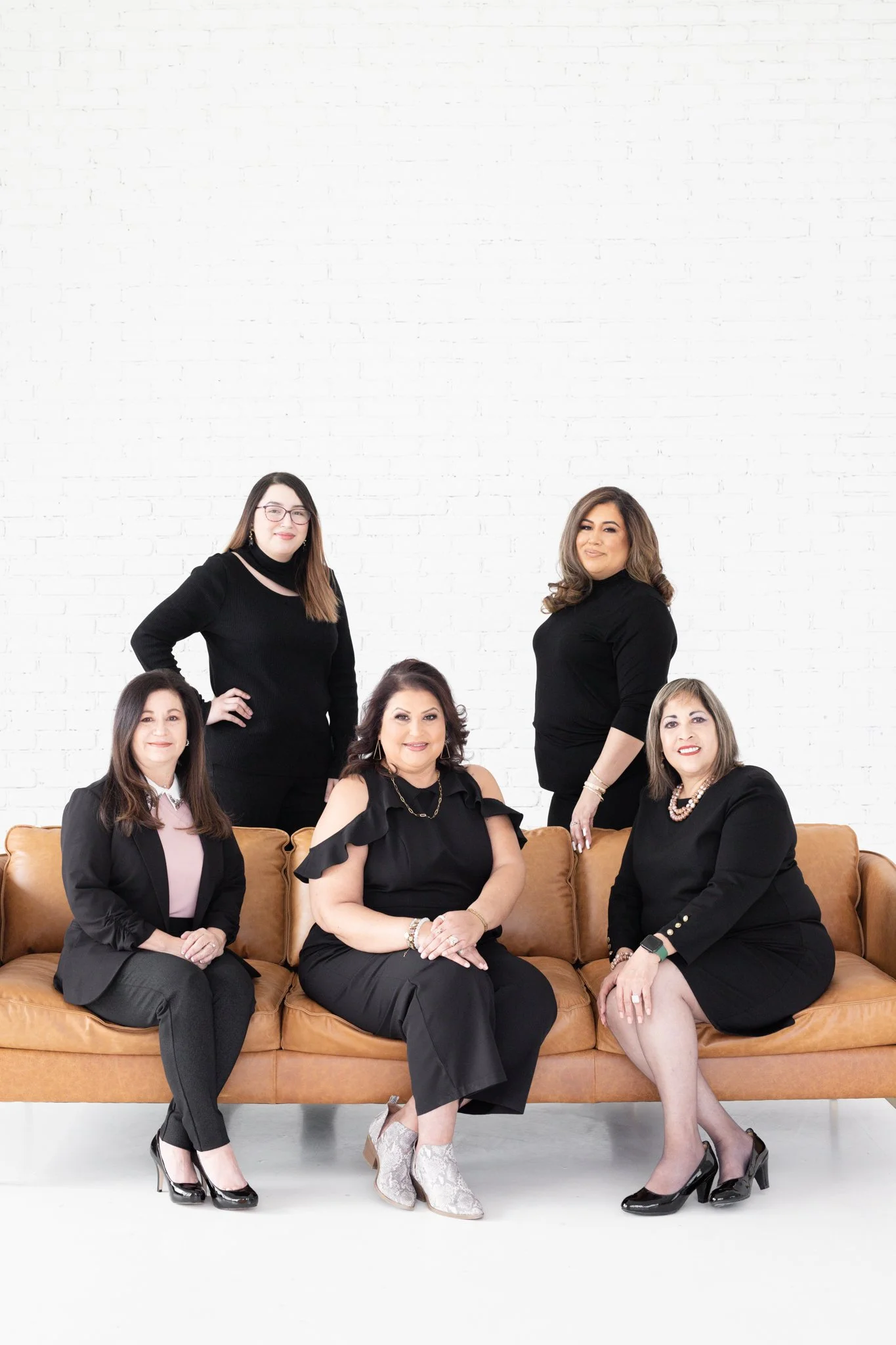 Amelia Valdez Branding Session -70.jpg