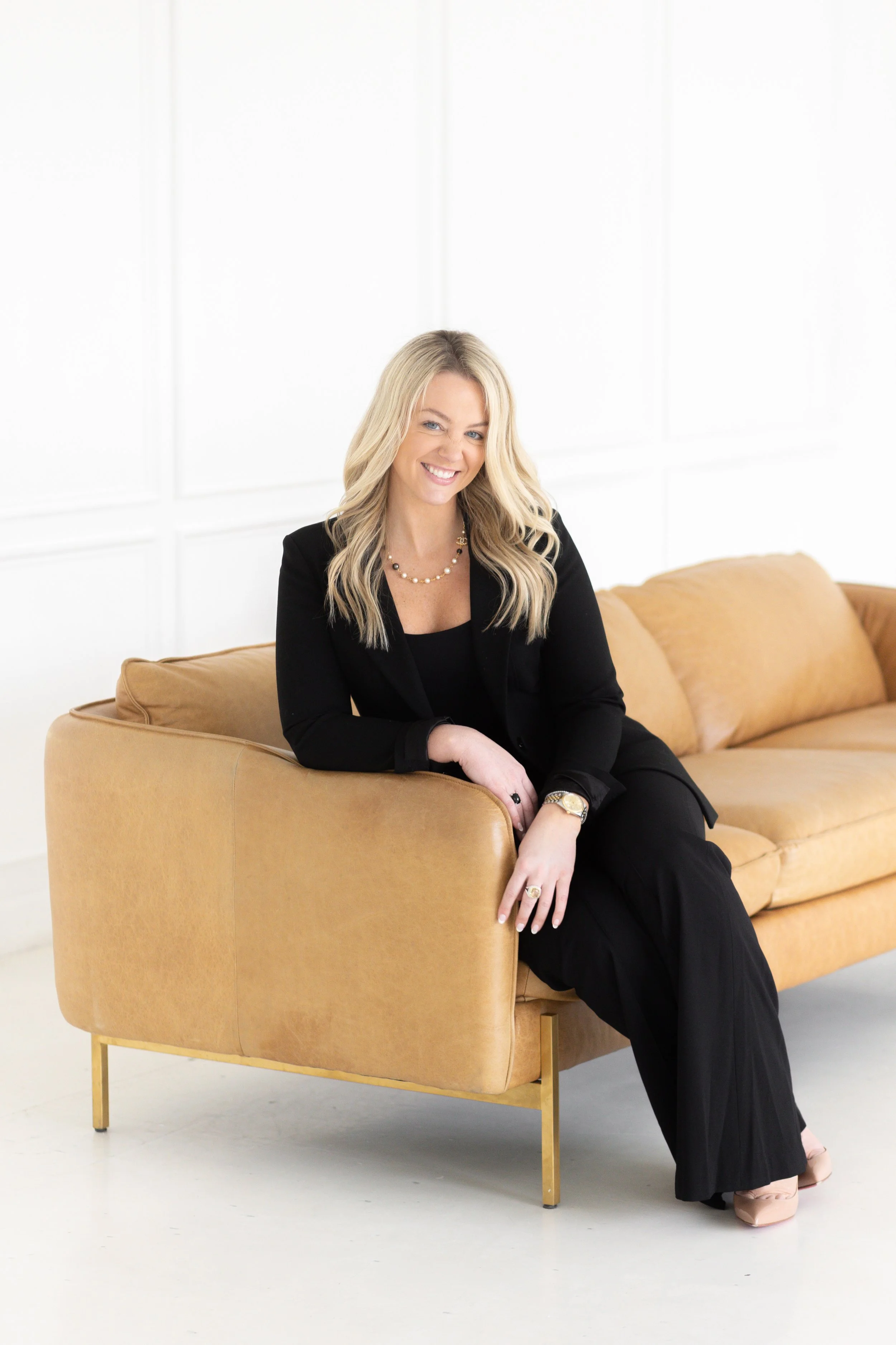 Jesselyn Hayes Headshot Mini Session-23.jpg