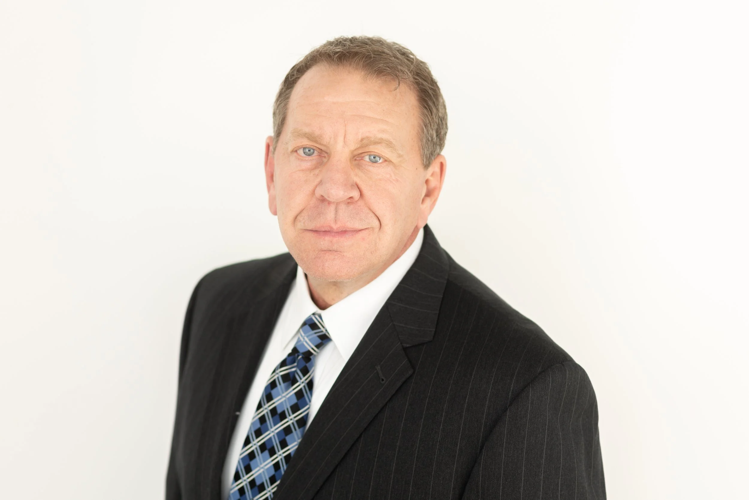 Ronnie Wright Headshot Mini Session-7.jpg