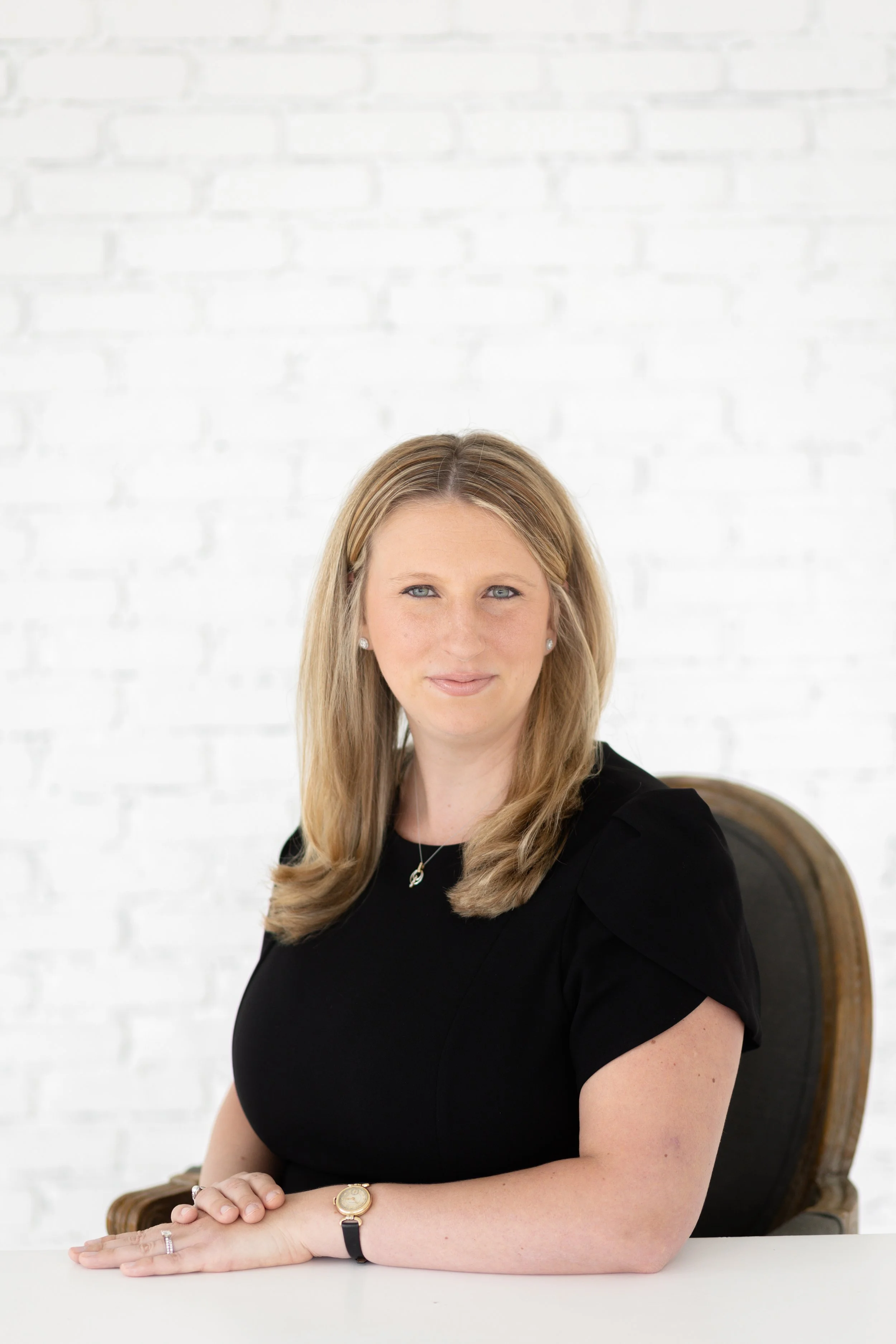 Brittany Dietz Headshot Mini Session-22.jpg