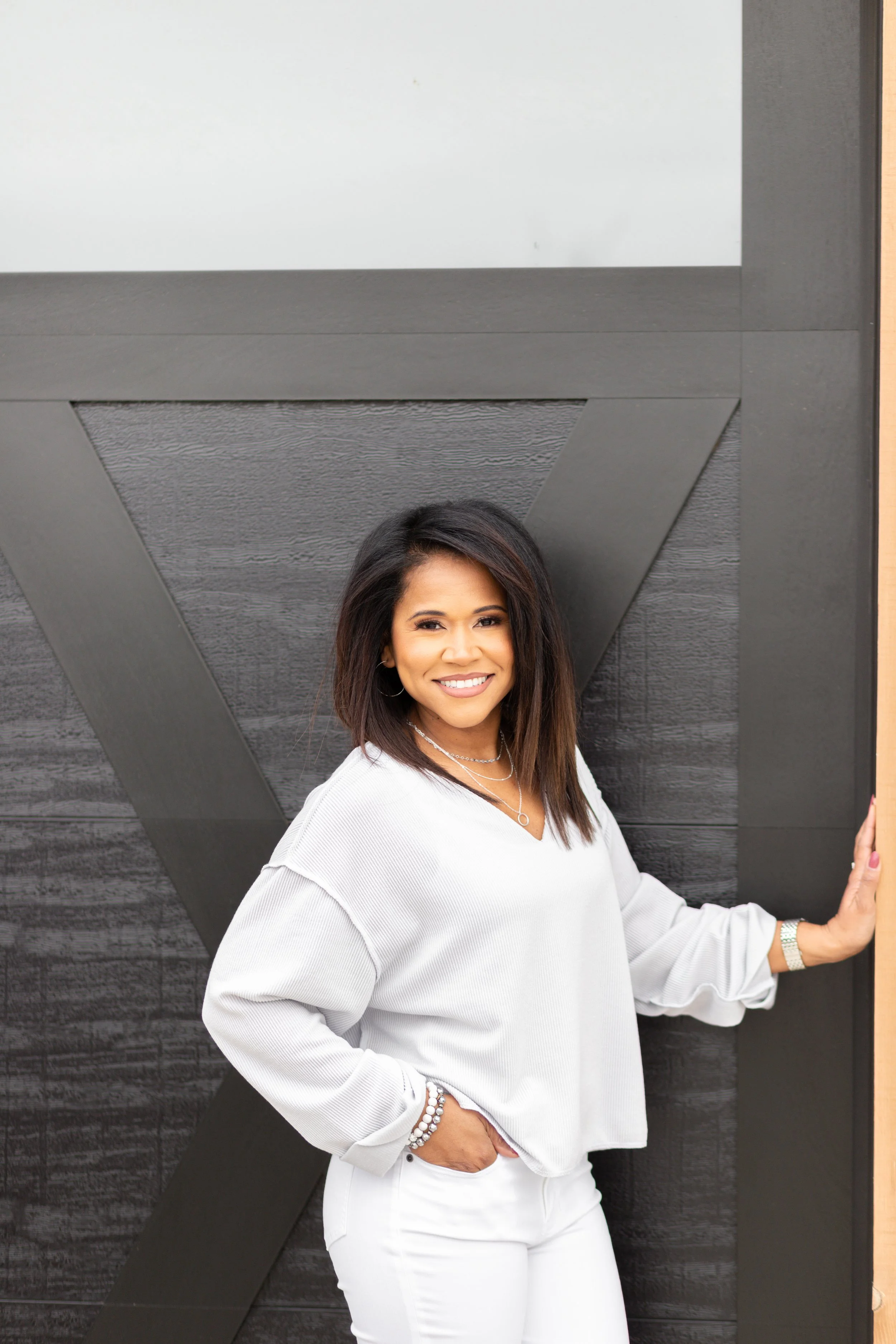 Mariah McKee Branding Session-94.jpg