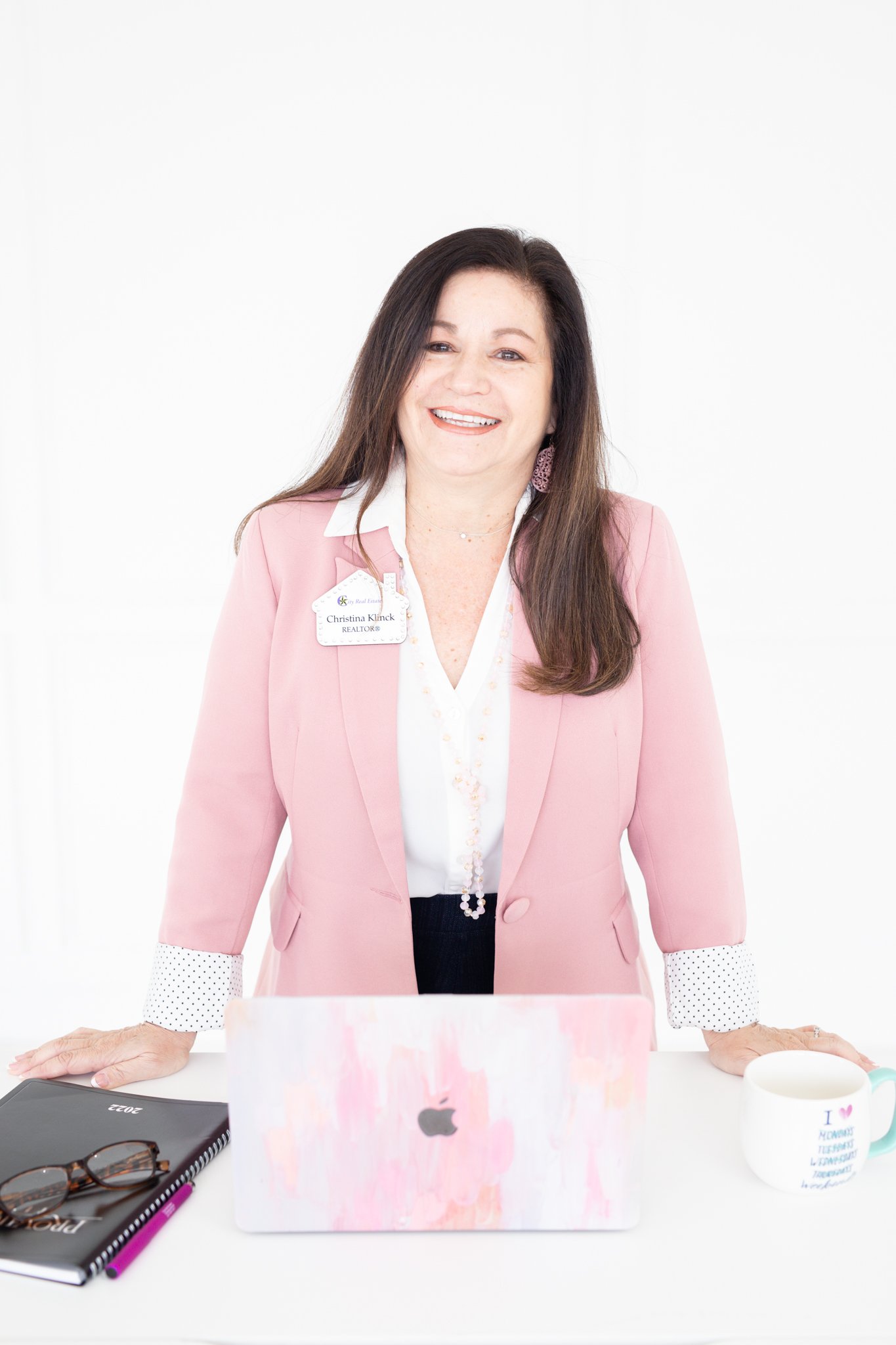 Amelia Valdez Branding Session -26.jpg