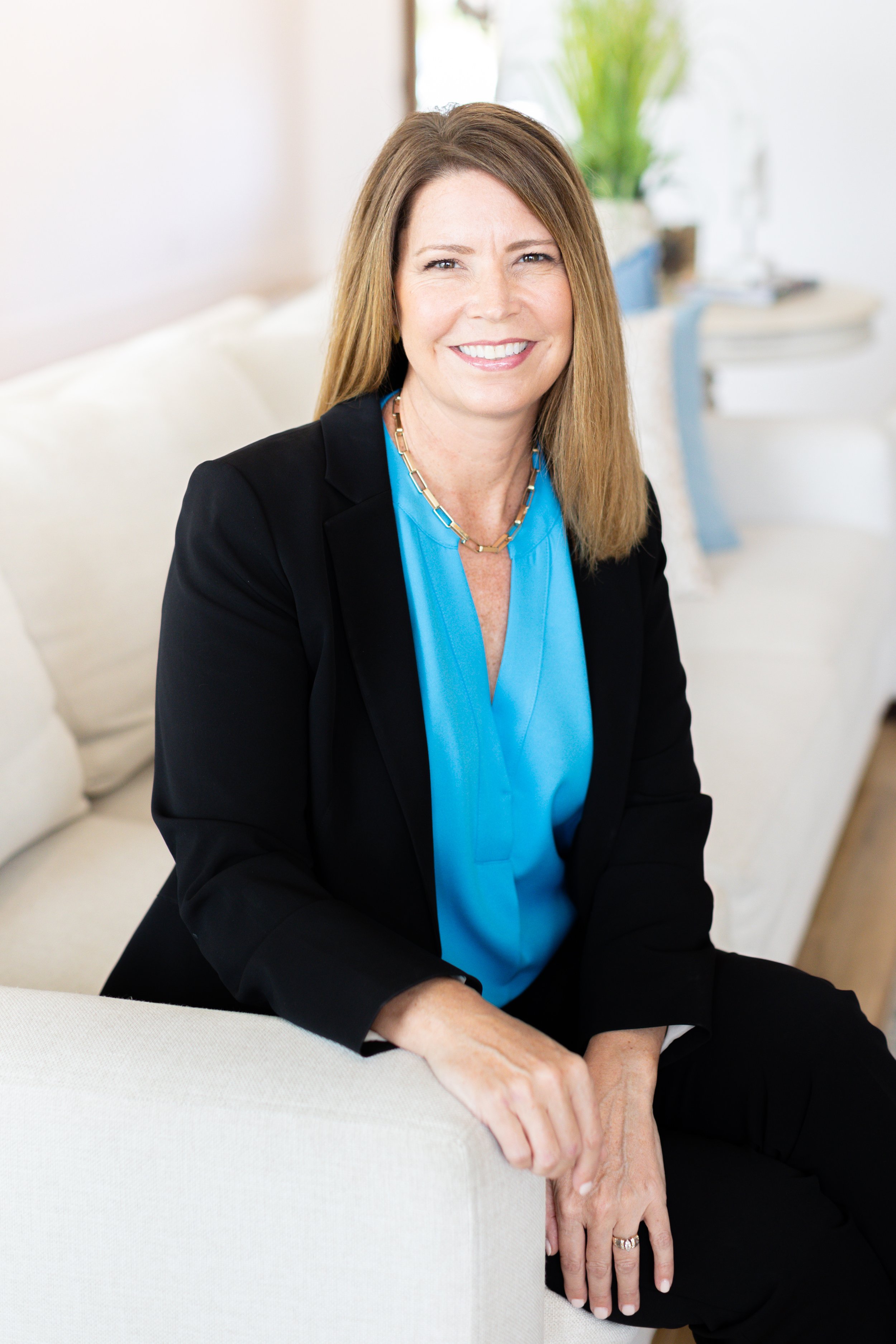 Carrie Corcoran Branding Session-24.jpg