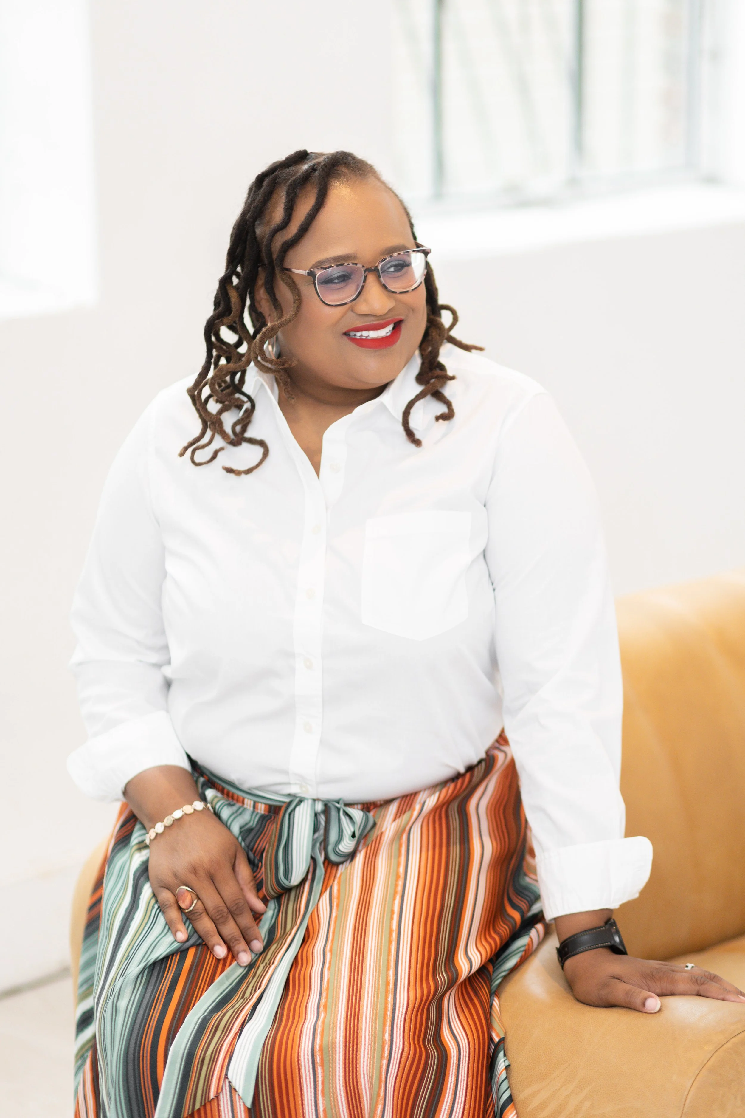 Roberta McKnight-Dupas Headshot Mini Session-22.jpg