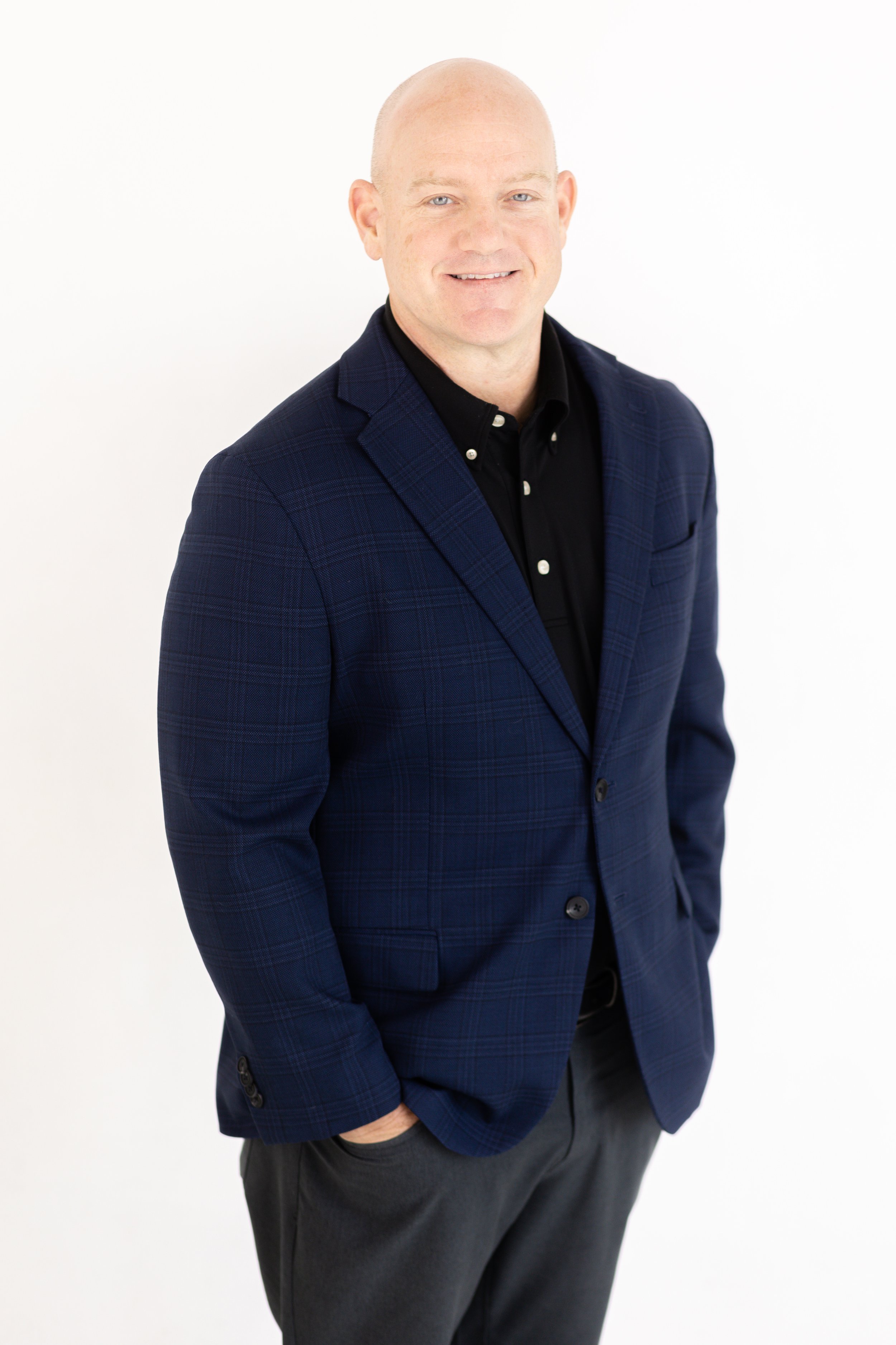 Monty Sands Headshot Mini Session-6.jpg