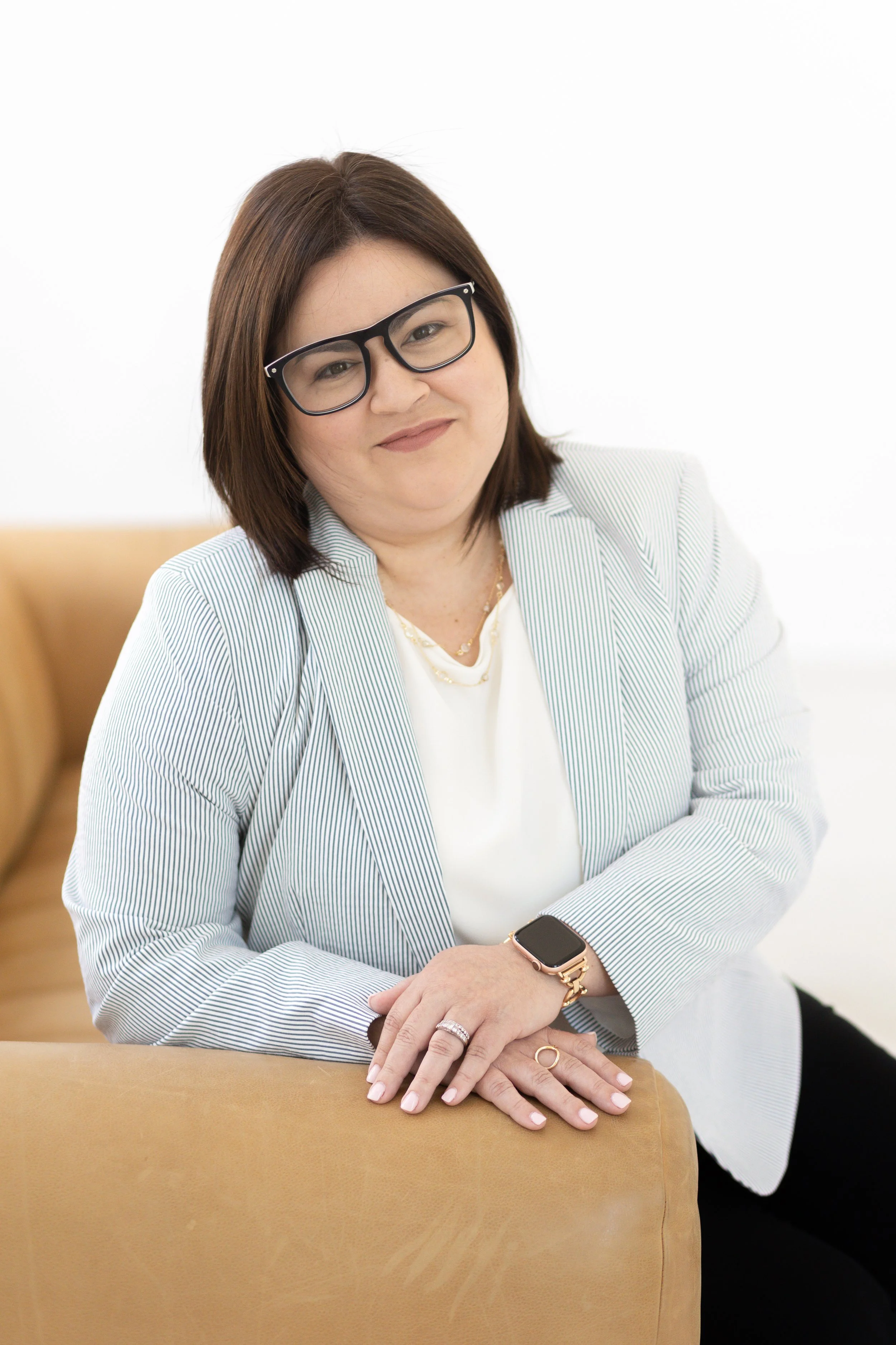 Melissa Munich-Droz Headshot Mini Session-15.jpg