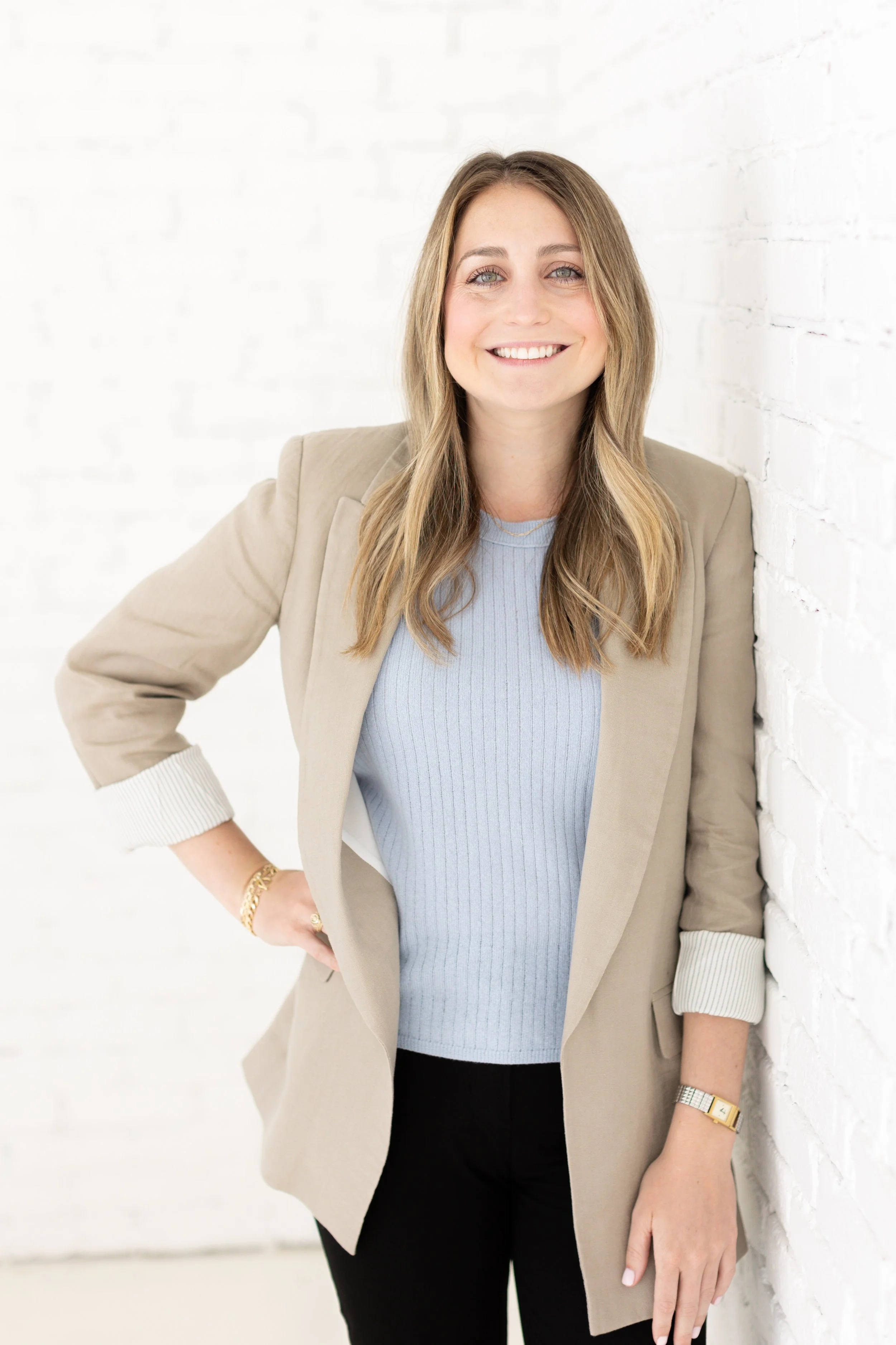 Kendall Bullock Headshot Mini Session-6.jpg