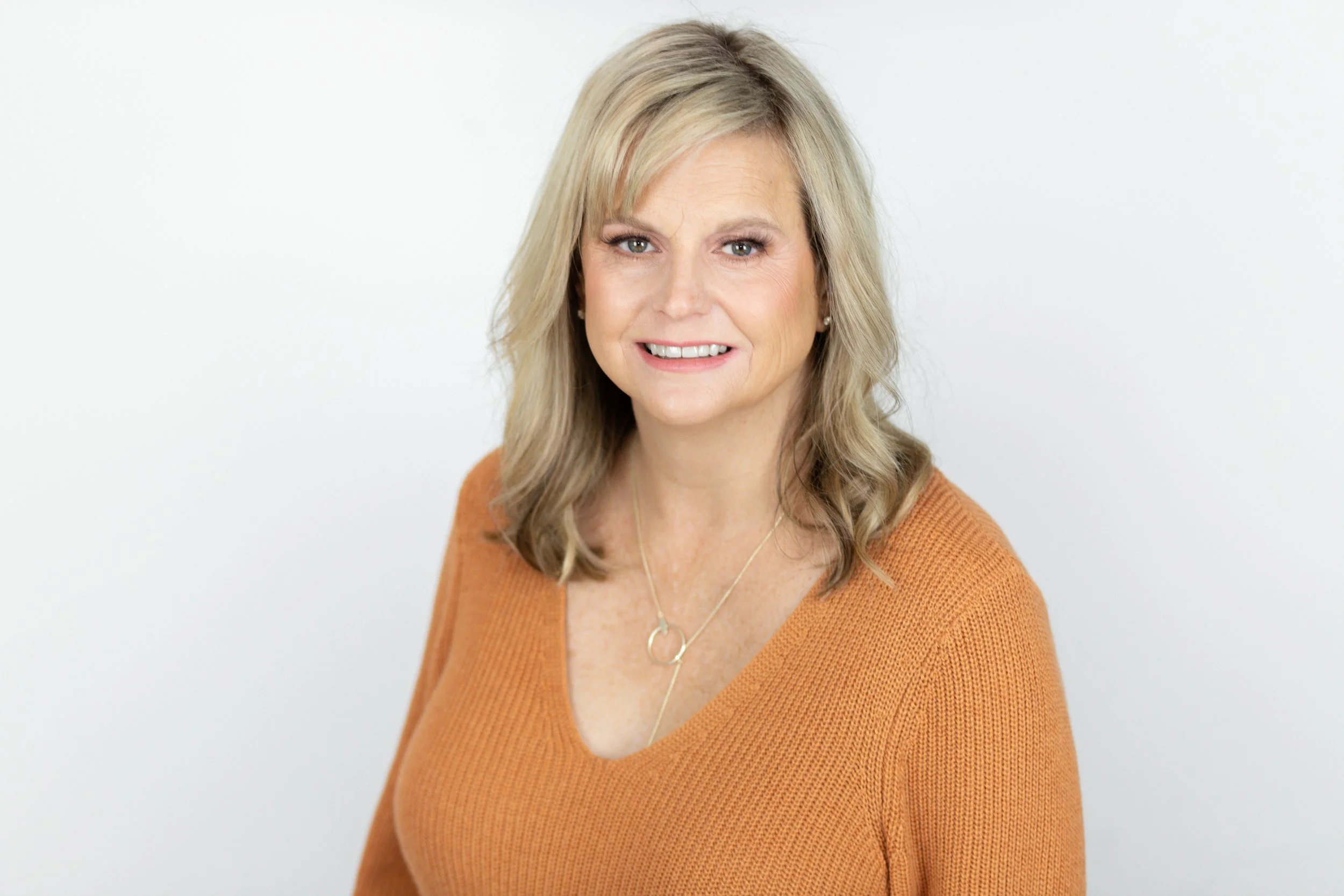 Jaime Thompson Mini Branding Session-19.jpg