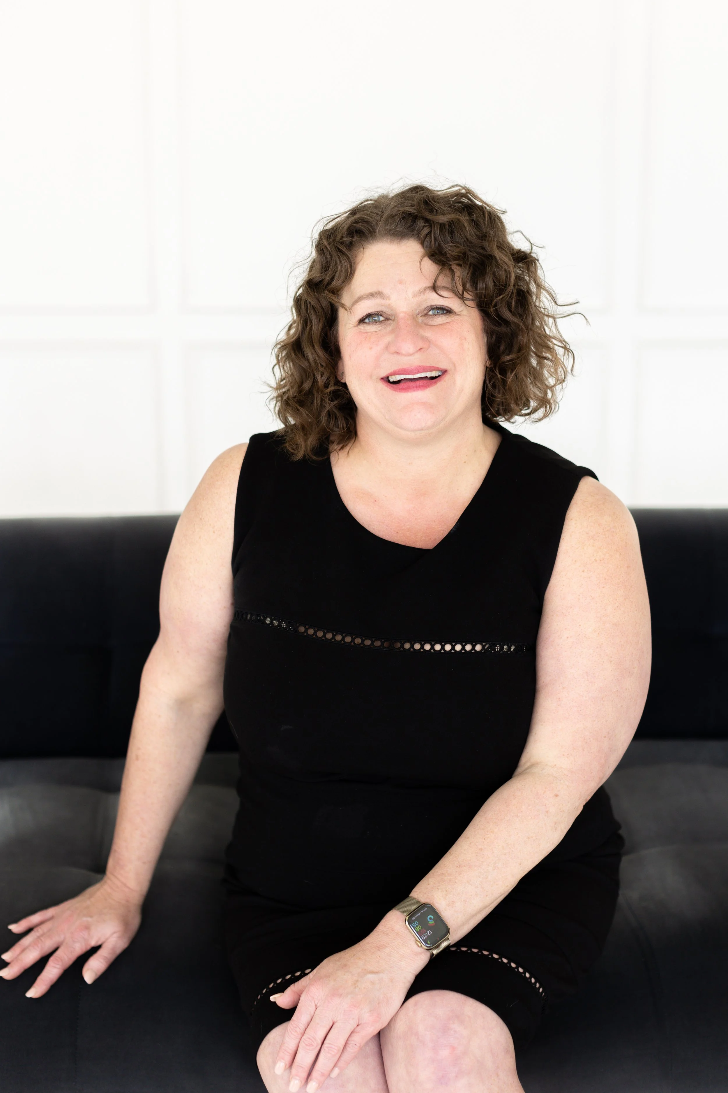 Danielle Kaya Headshot Mini Session-13.jpg