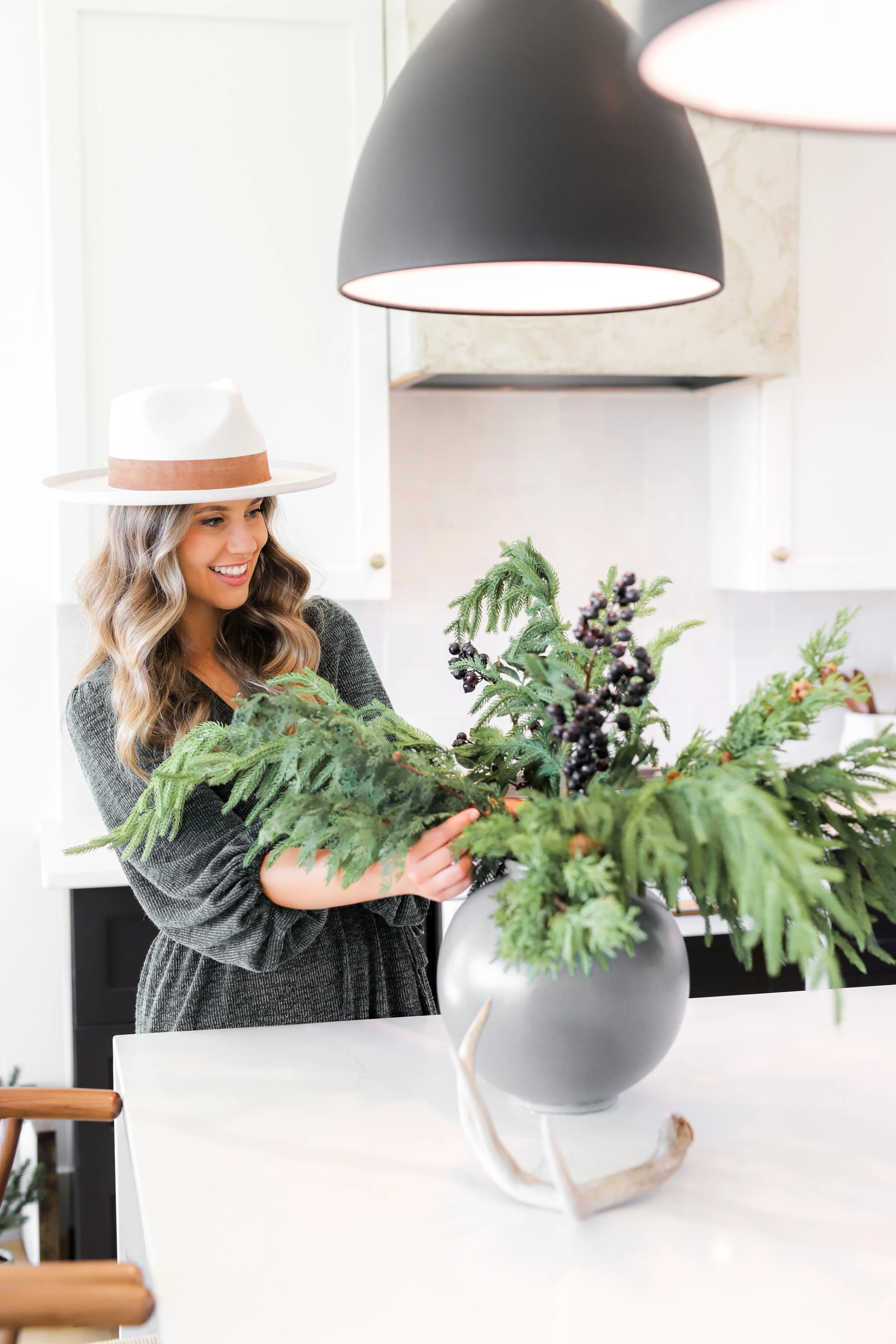 Rebekah Hernandez Branding Session-41.jpg