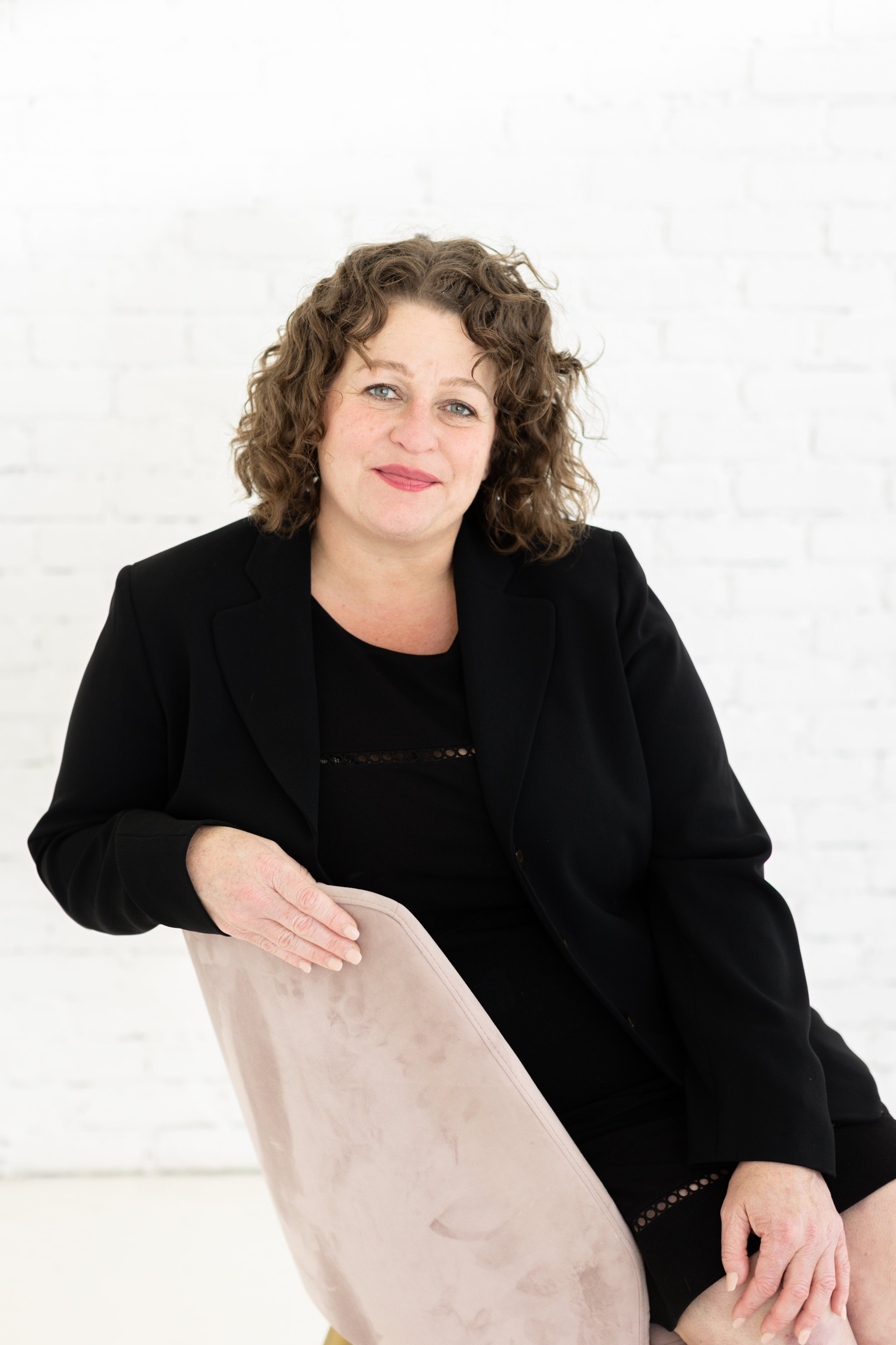 Danielle Kaya Headshot Mini Session-21.jpg