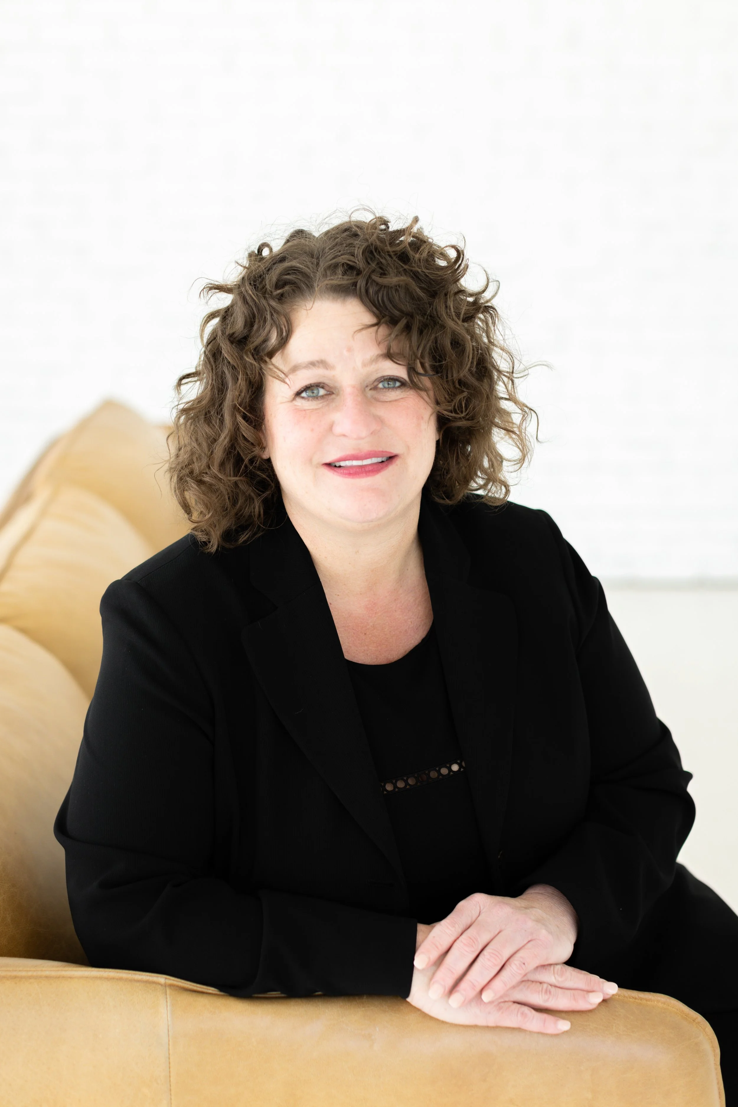 Danielle Kaya Headshot Mini Session-4.jpg