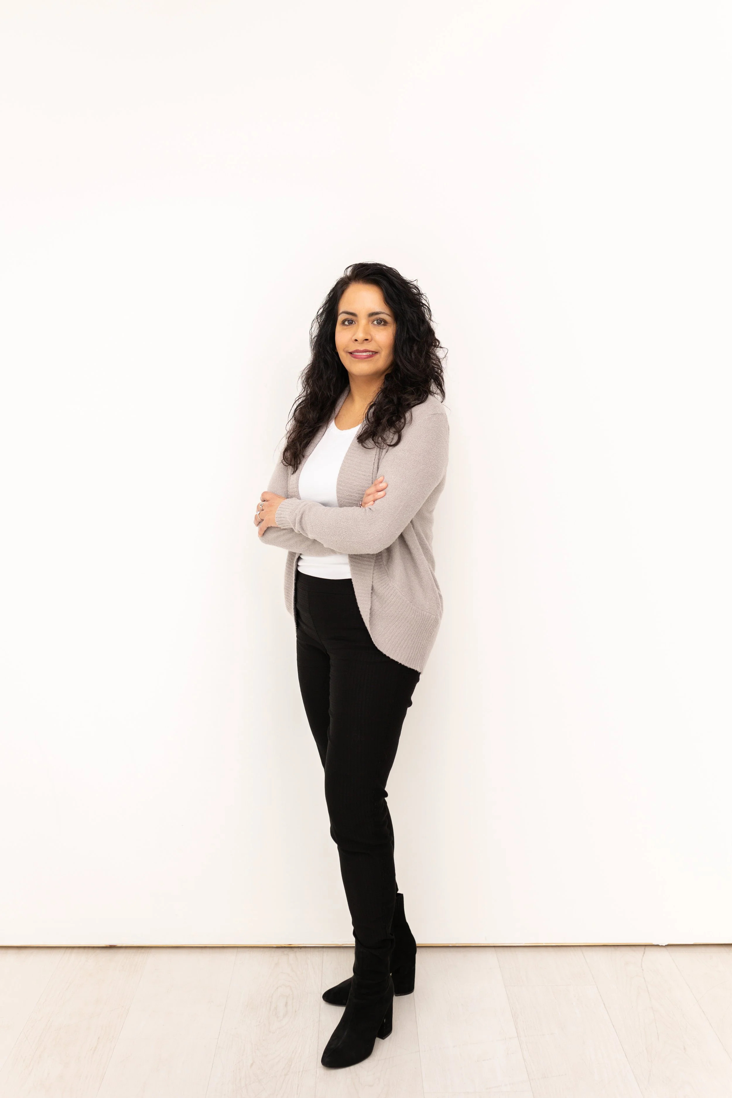 Holly Torri Branding Session-48.jpg