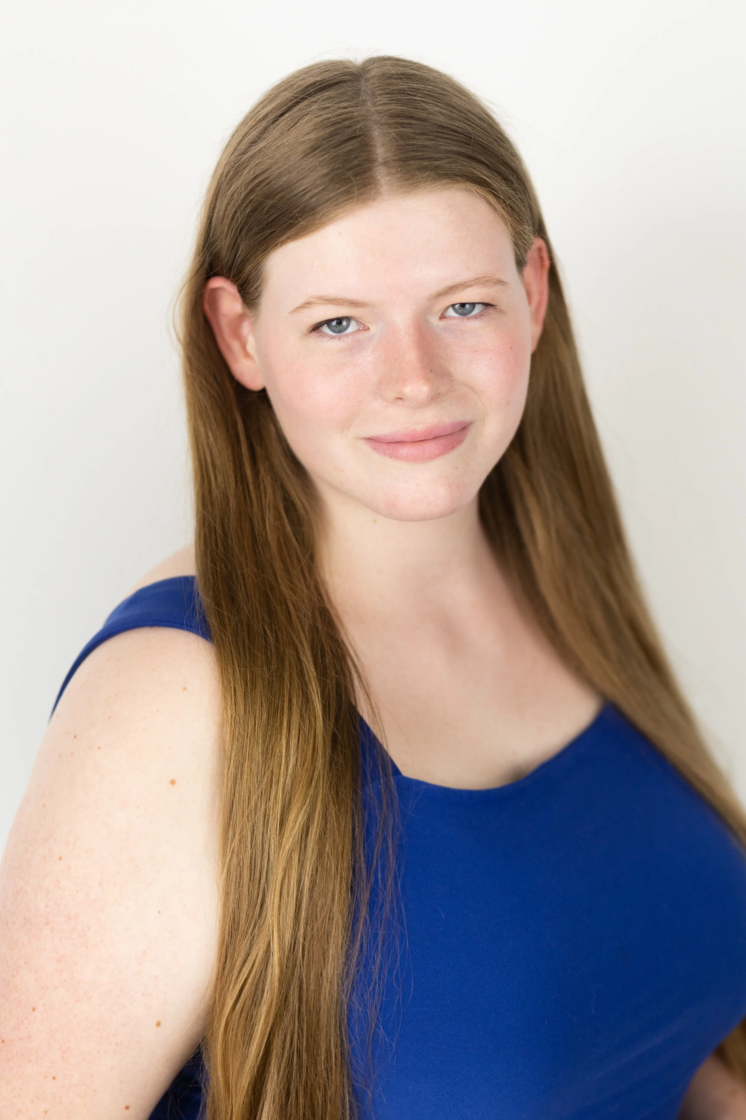 Lilly Brittain Headshot Session-7.jpg