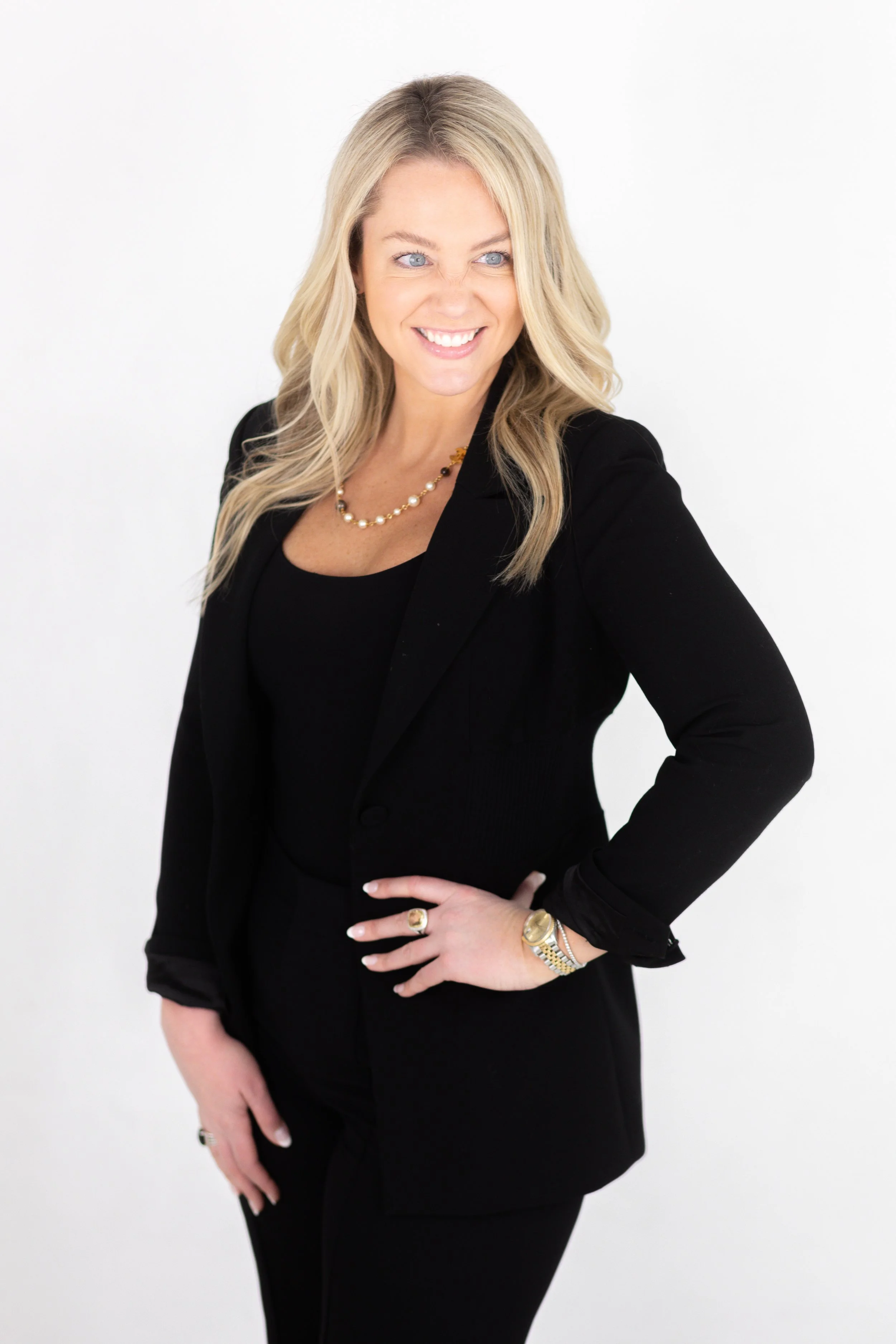 Jesselyn Hayes Headshot Mini Session-21.jpg