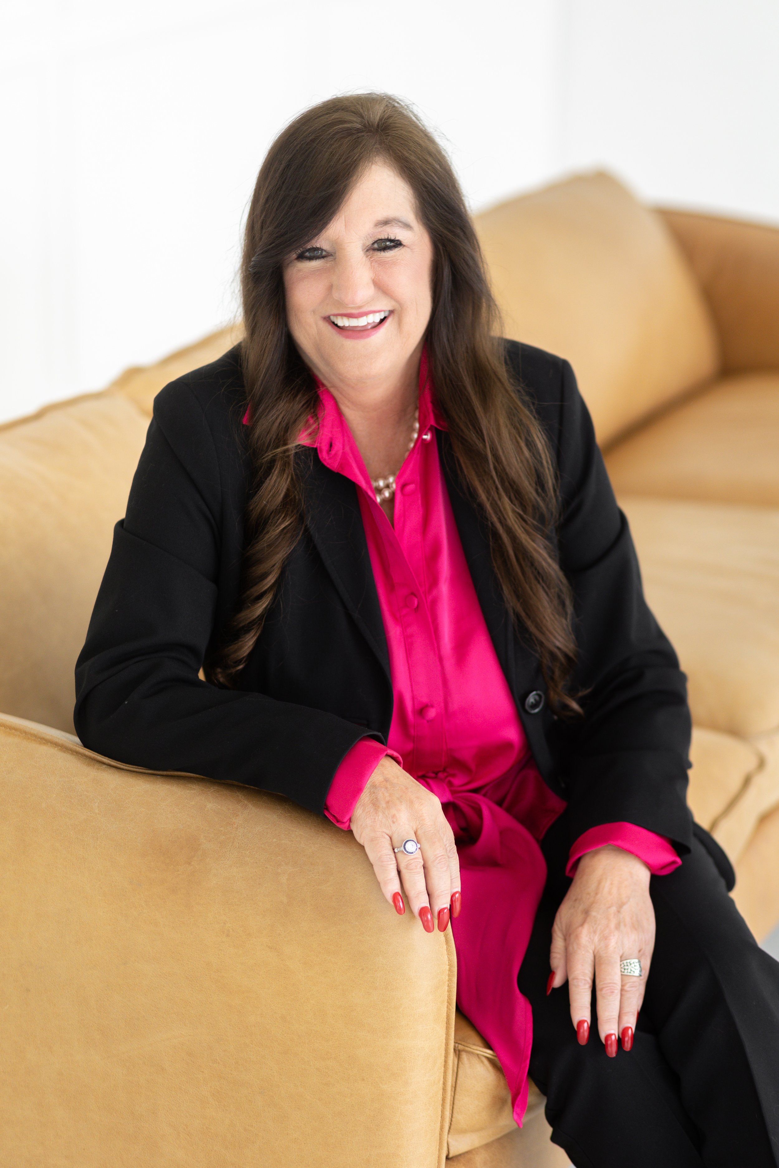 Leslie Williams Headshot Mini Session-12.jpg