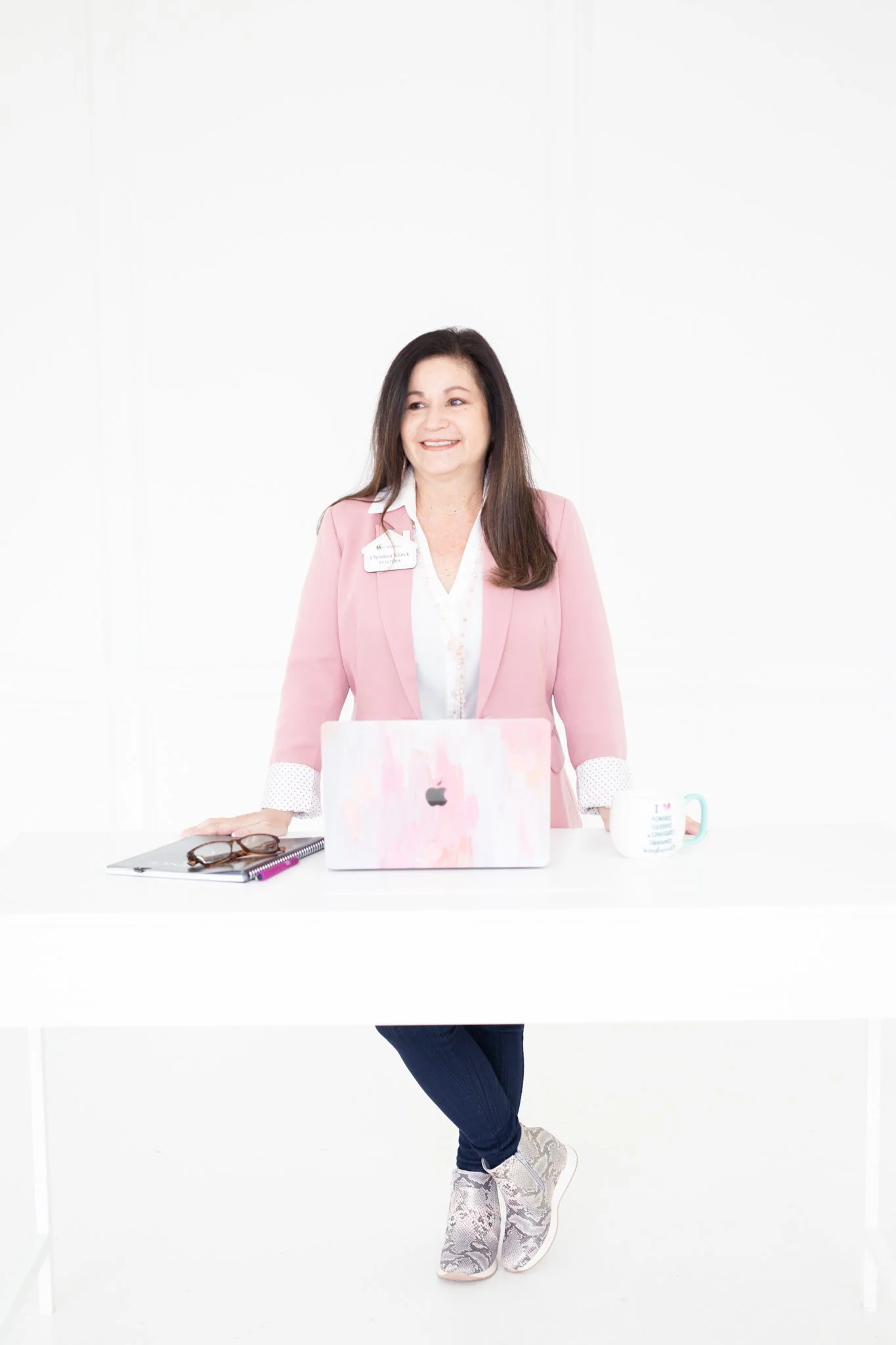 Amelia Valdez Branding Session -24.jpg