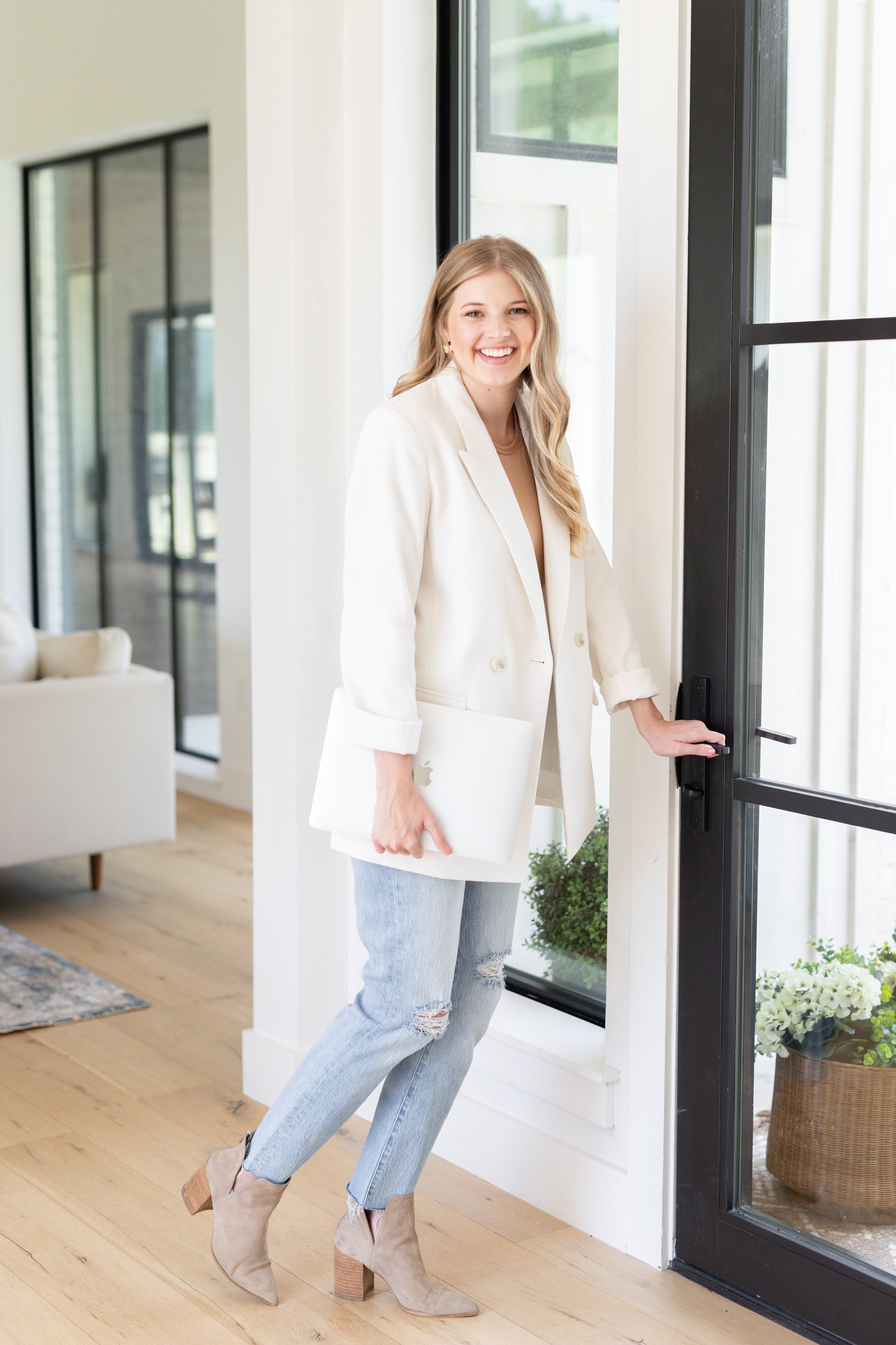 Courtney Forsberg Branding Session-71.jpg