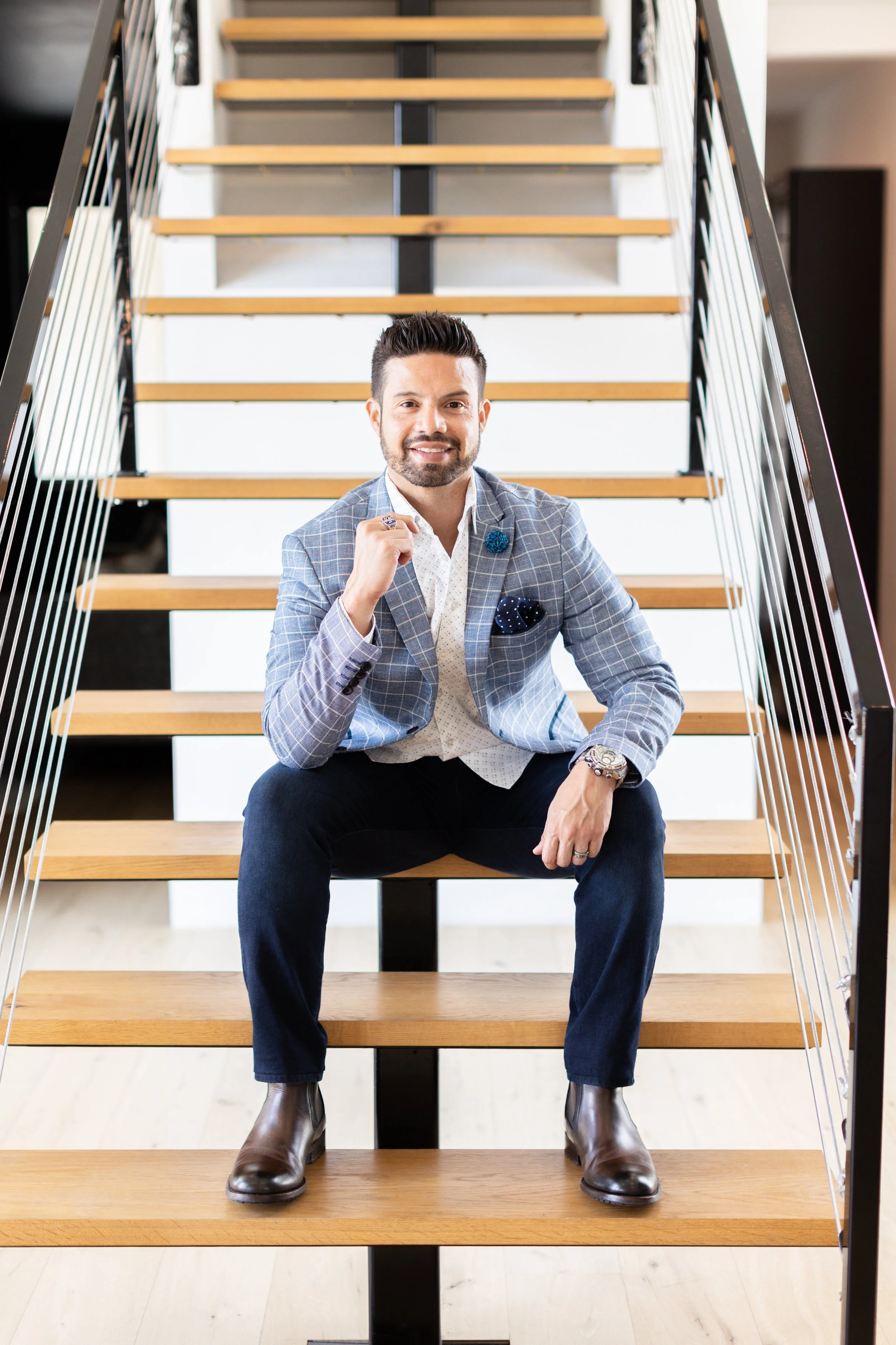 Gustavo Farrach Branding Session-156.jpg