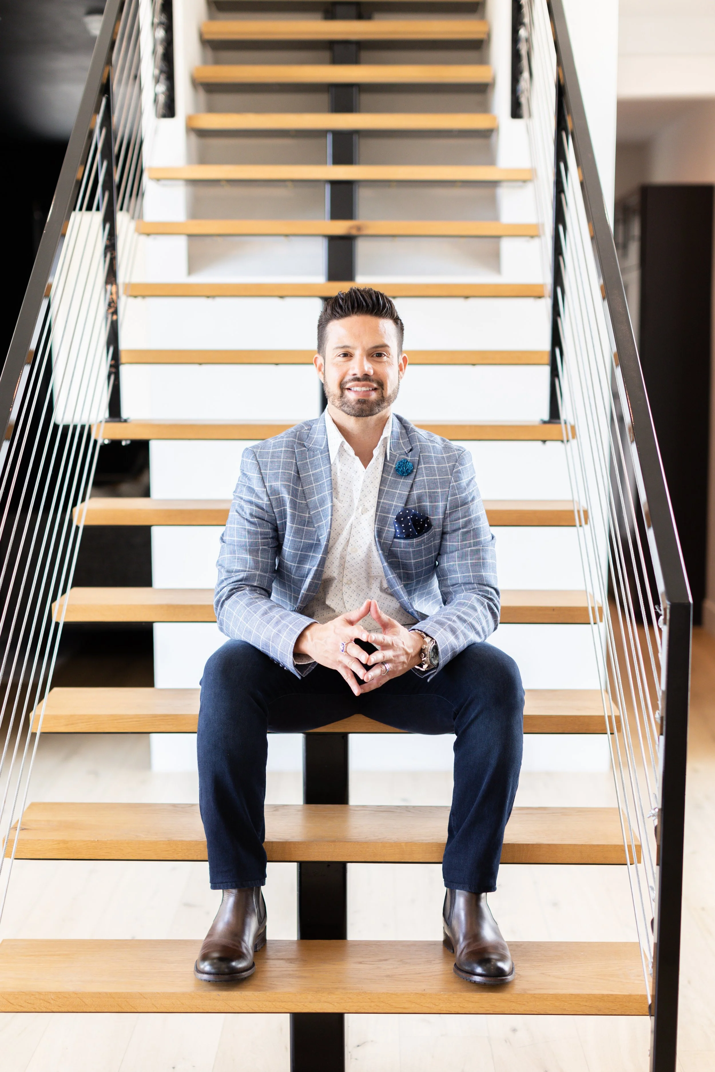 Gustavo Farrach Branding Session-159.jpg