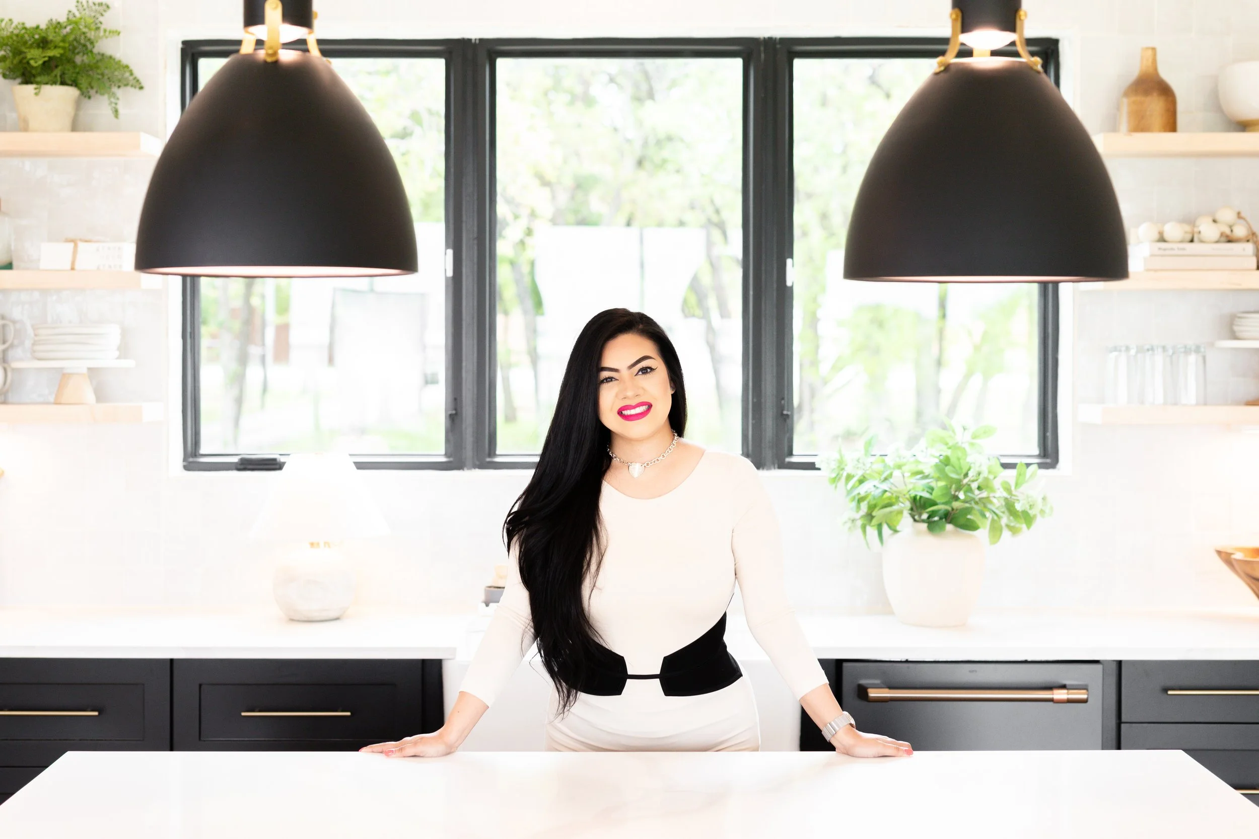 Viviana Shoulders Branding Session-75.jpg