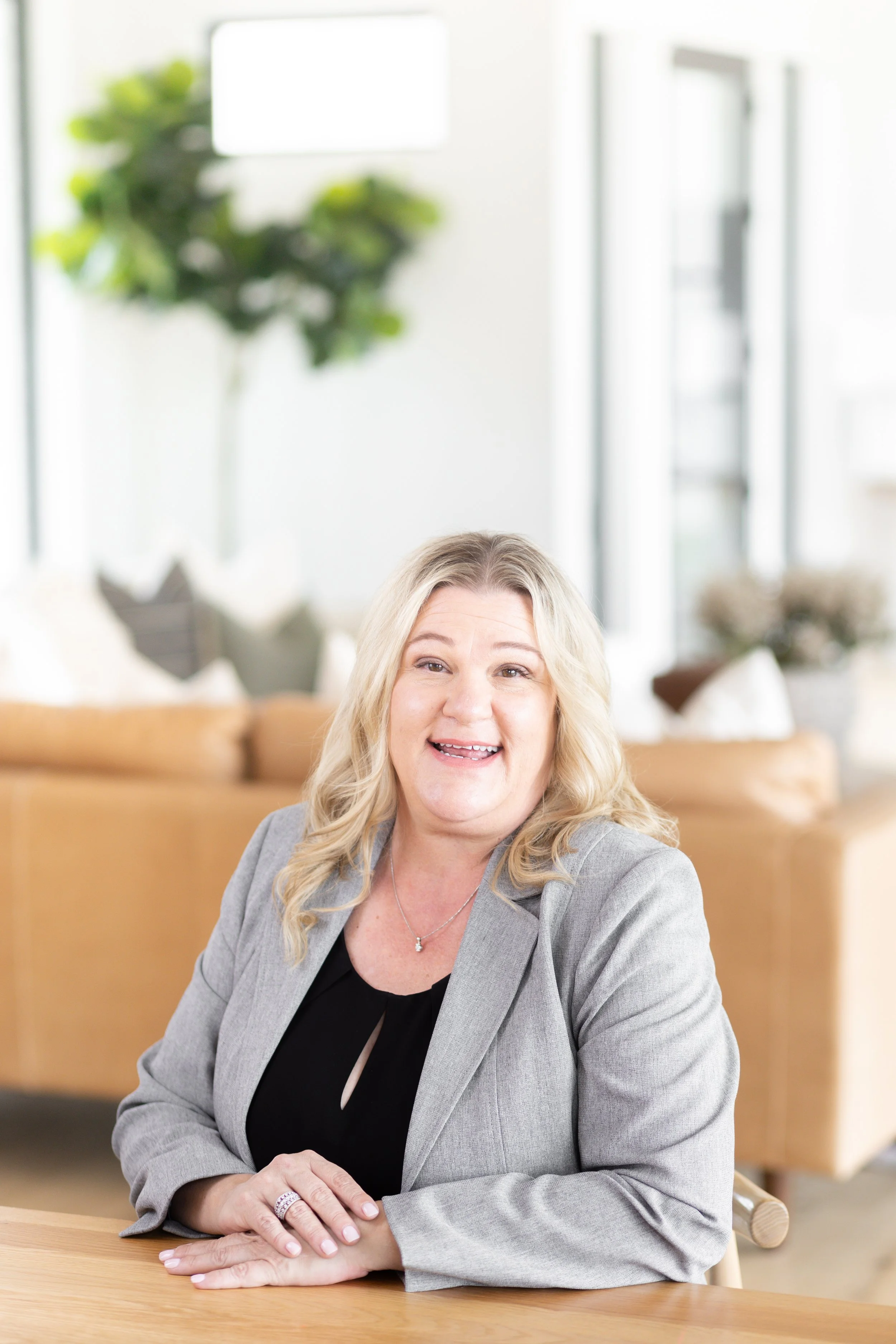 Lisa Shields Branding Session-25.jpg