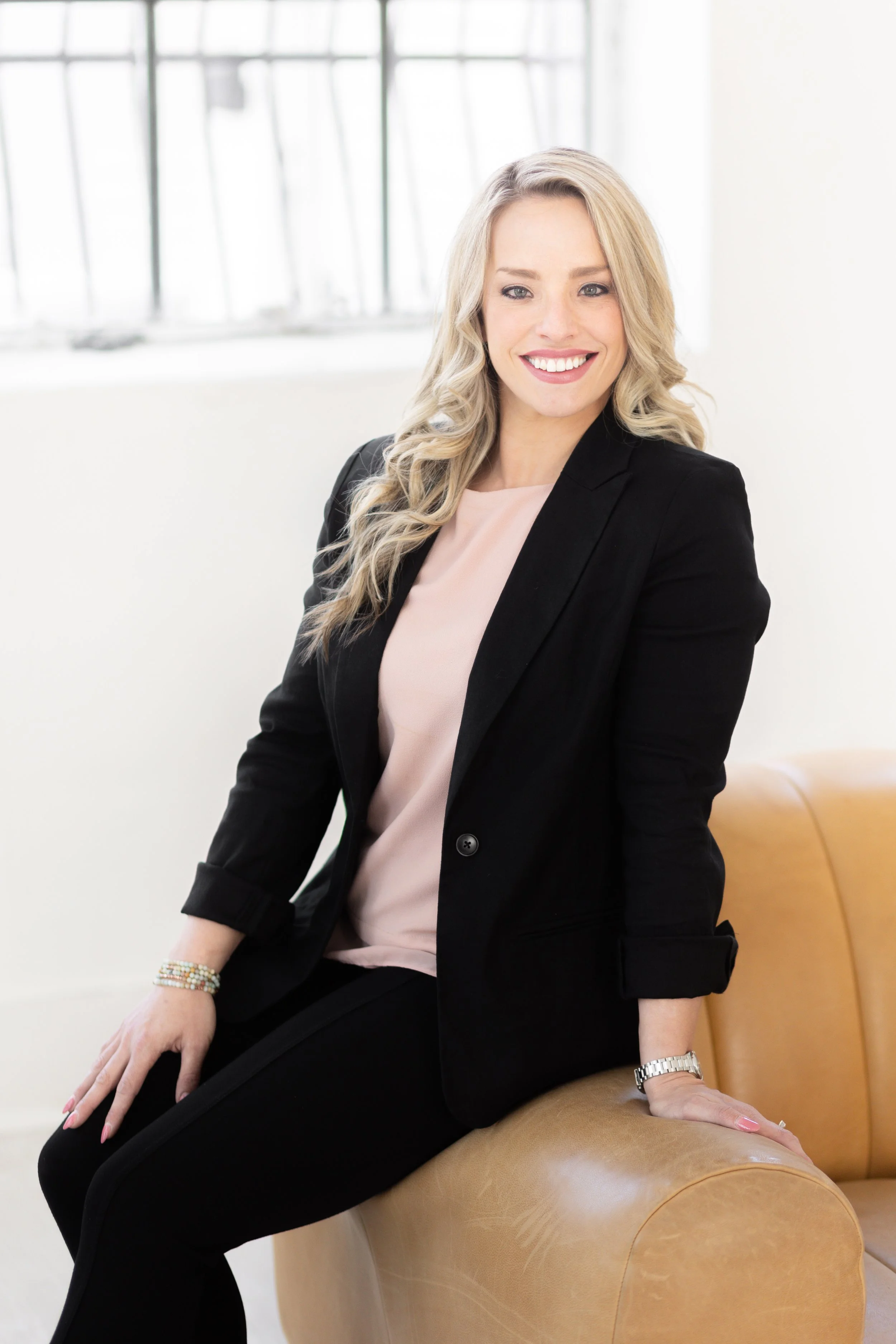 Jamie Harrison Headshot Mini Session-17.jpg