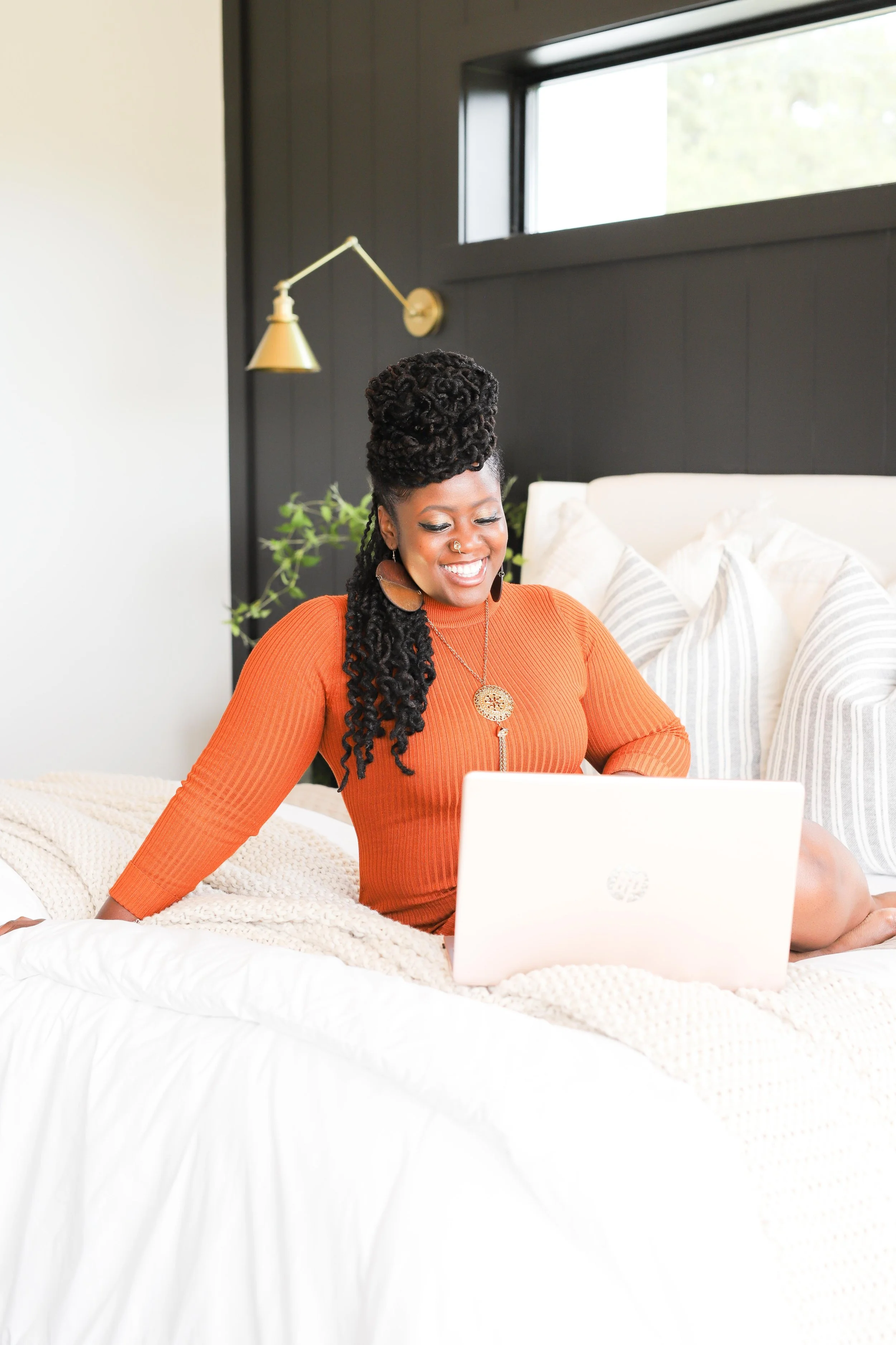 Shenice Bryant Branding Session-15.jpg