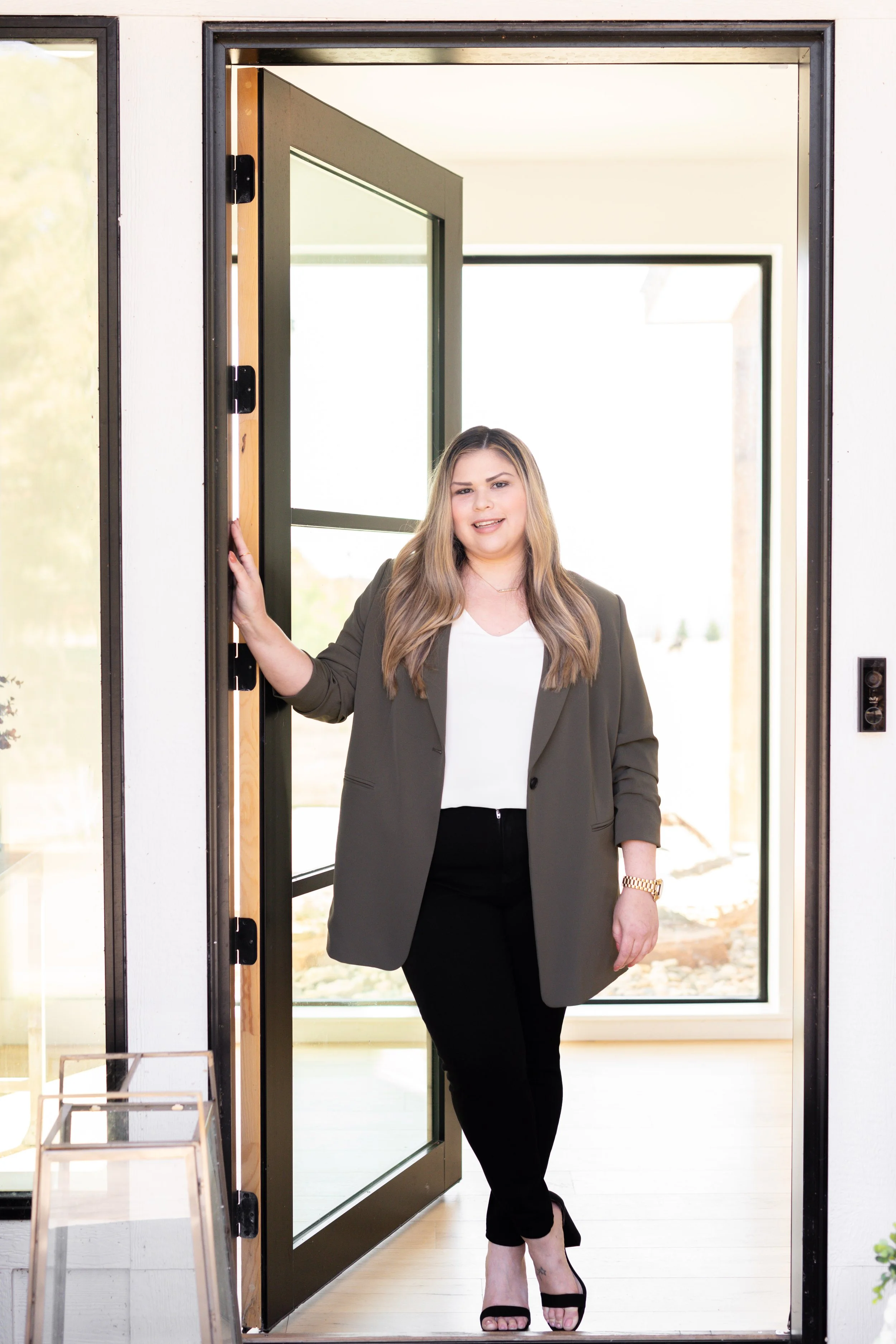 Lauren Westmore Branding Session-40.jpg