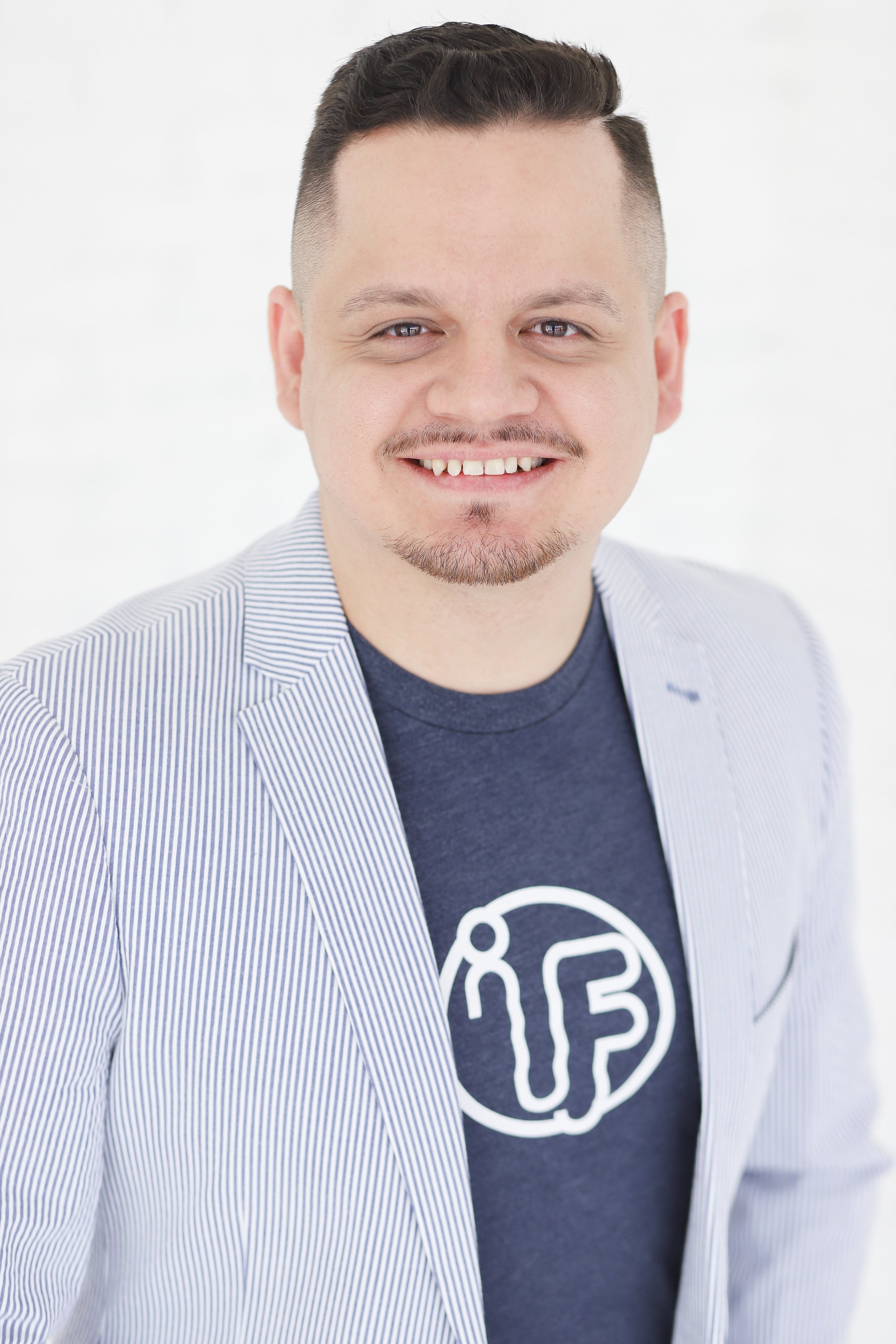 Alex Valle Mini Branding Session-1.jpg