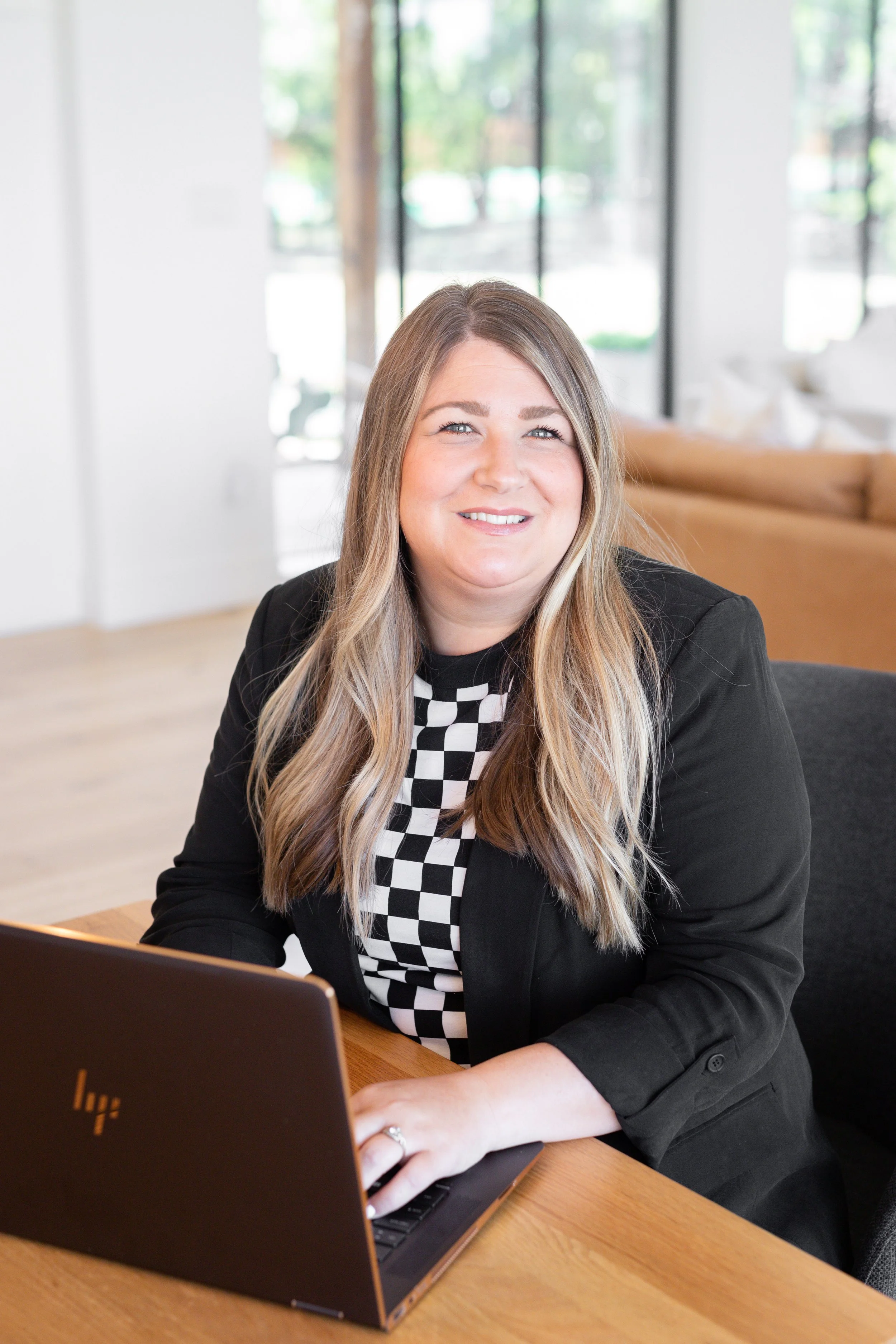 Kara Gordon Branding Session-71.jpg