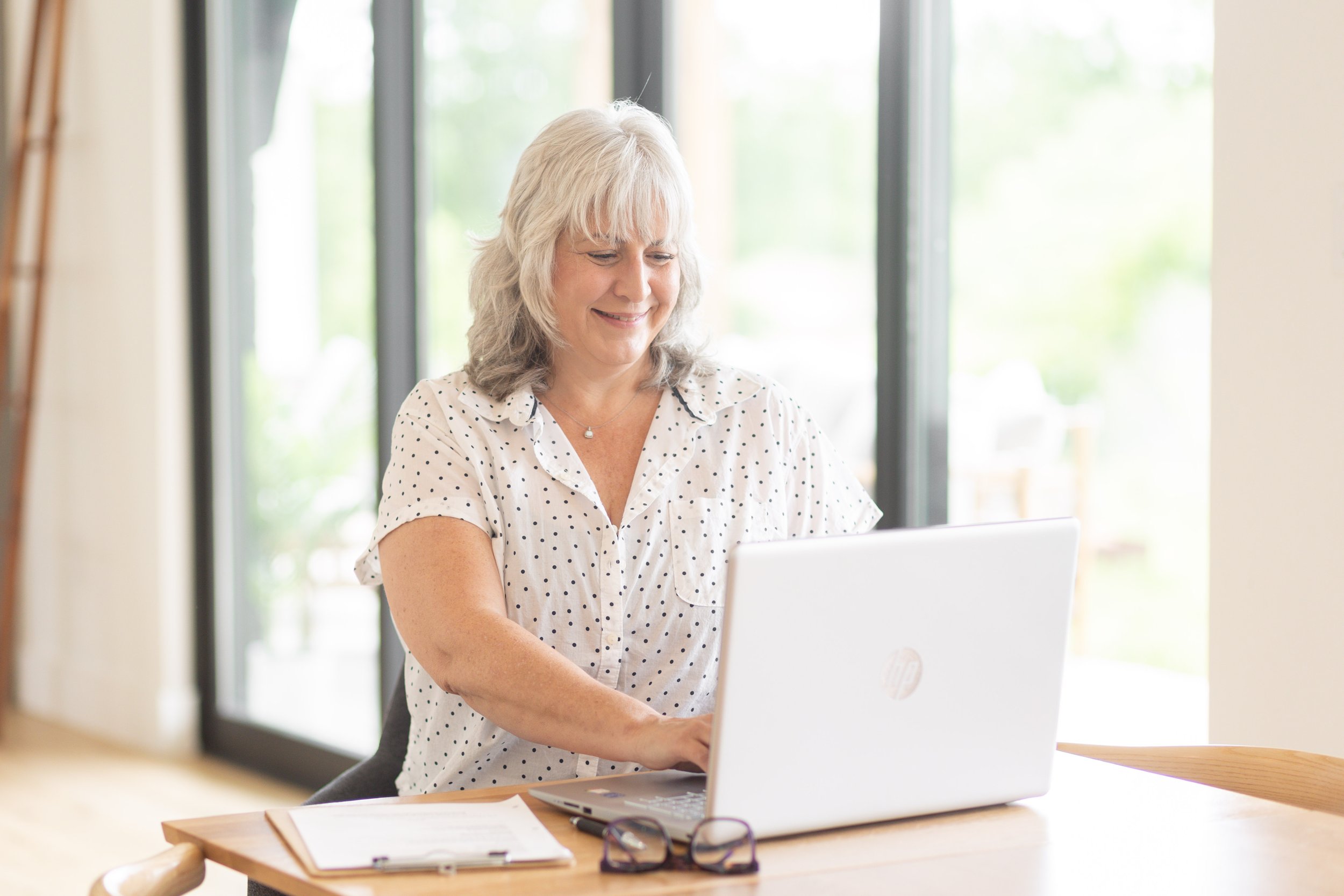 Holly Hinkle Branding Session-6.jpg