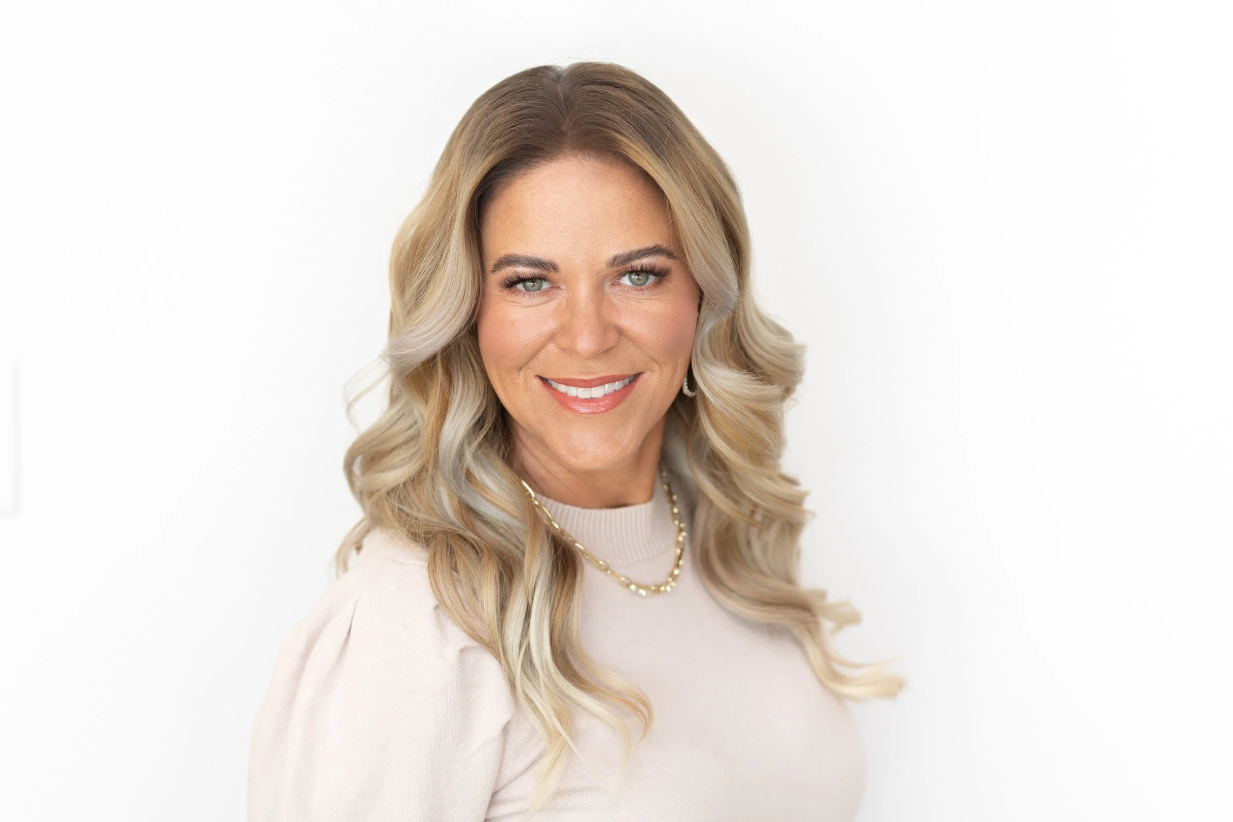 Brittney Luther Branding Session-3.jpg