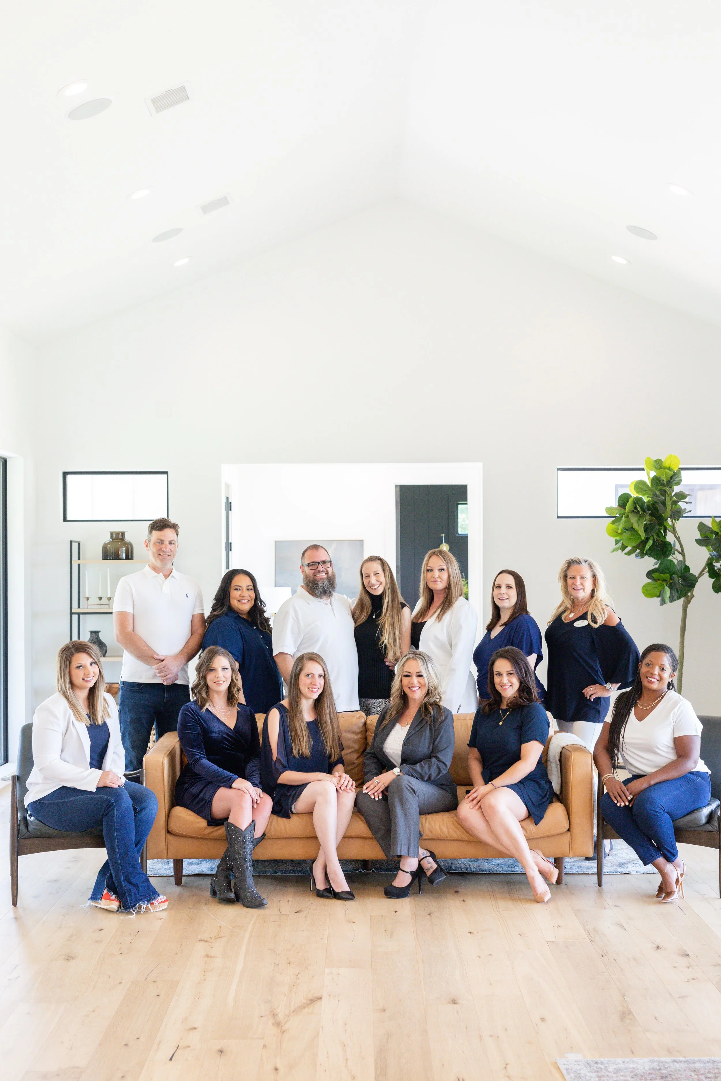 Celeste Sotelo Team Branding Session-10.jpg