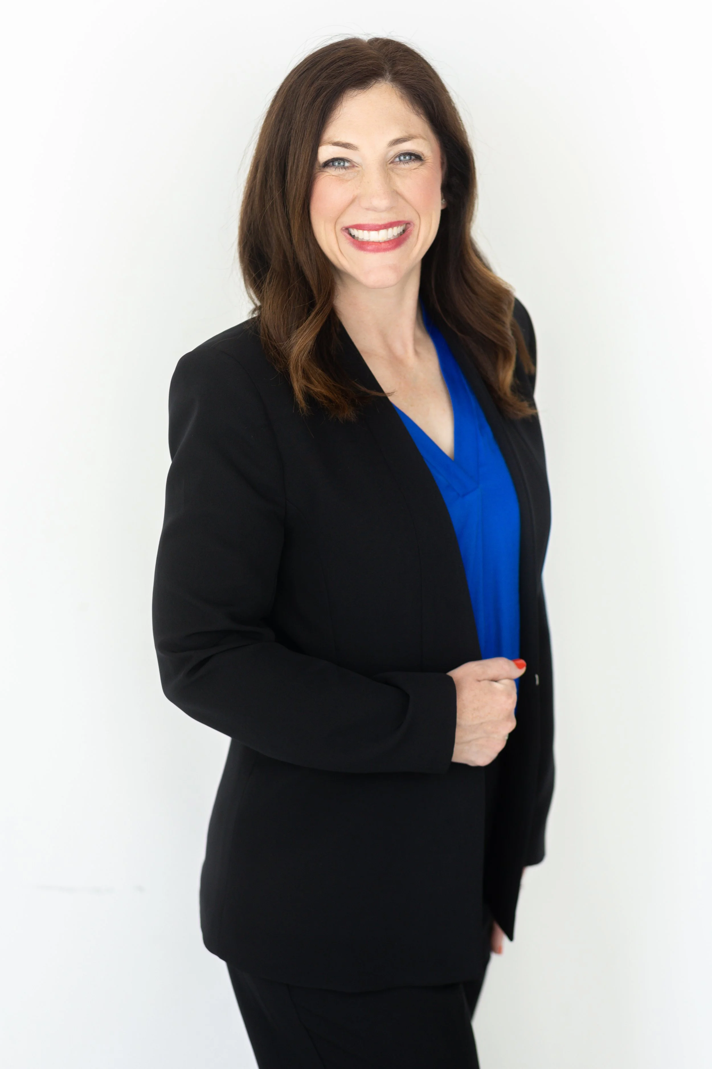 Katie Manchacha Headshot Mini Session-3.jpg