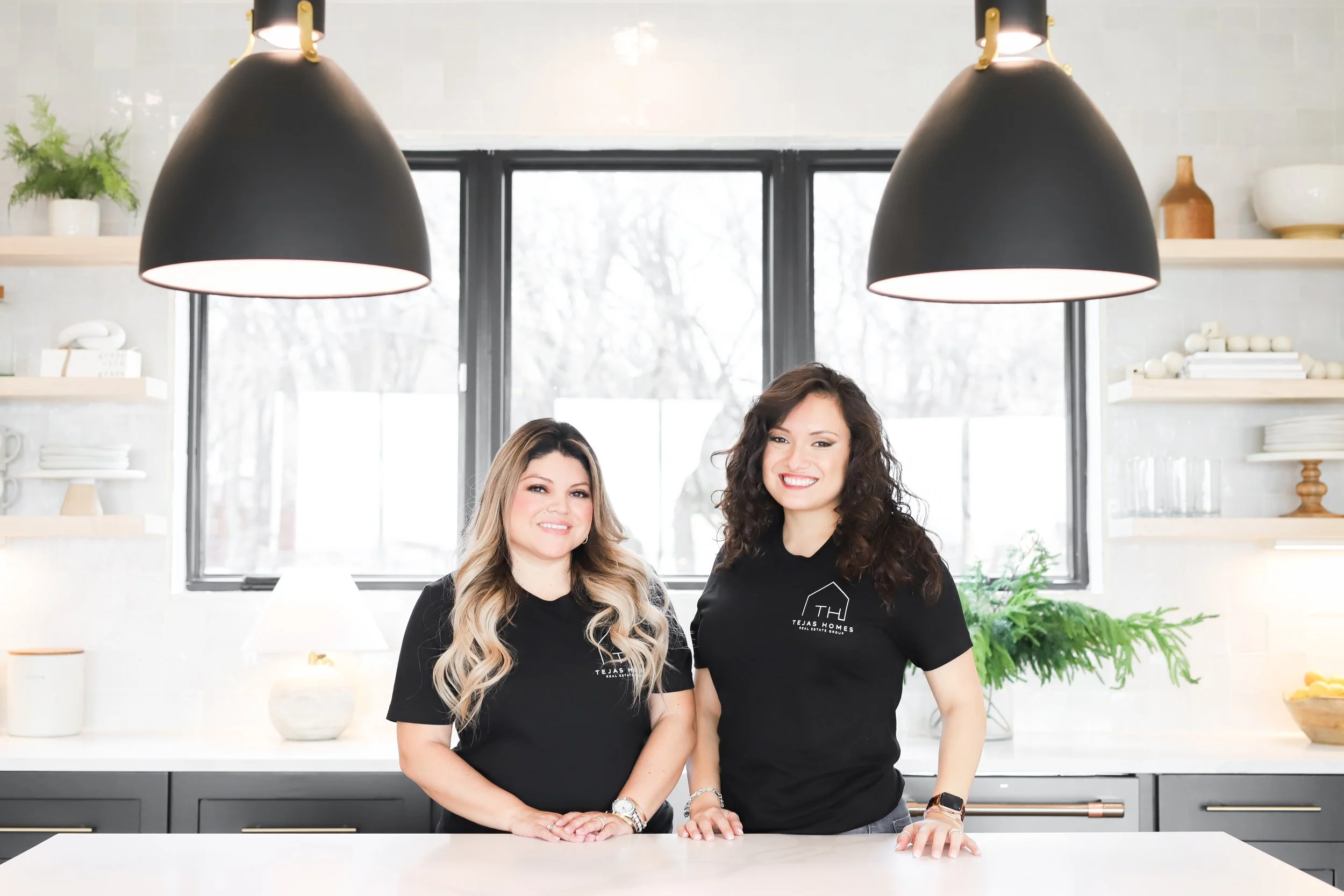 Venesa Acosta Branding Session-75.jpg