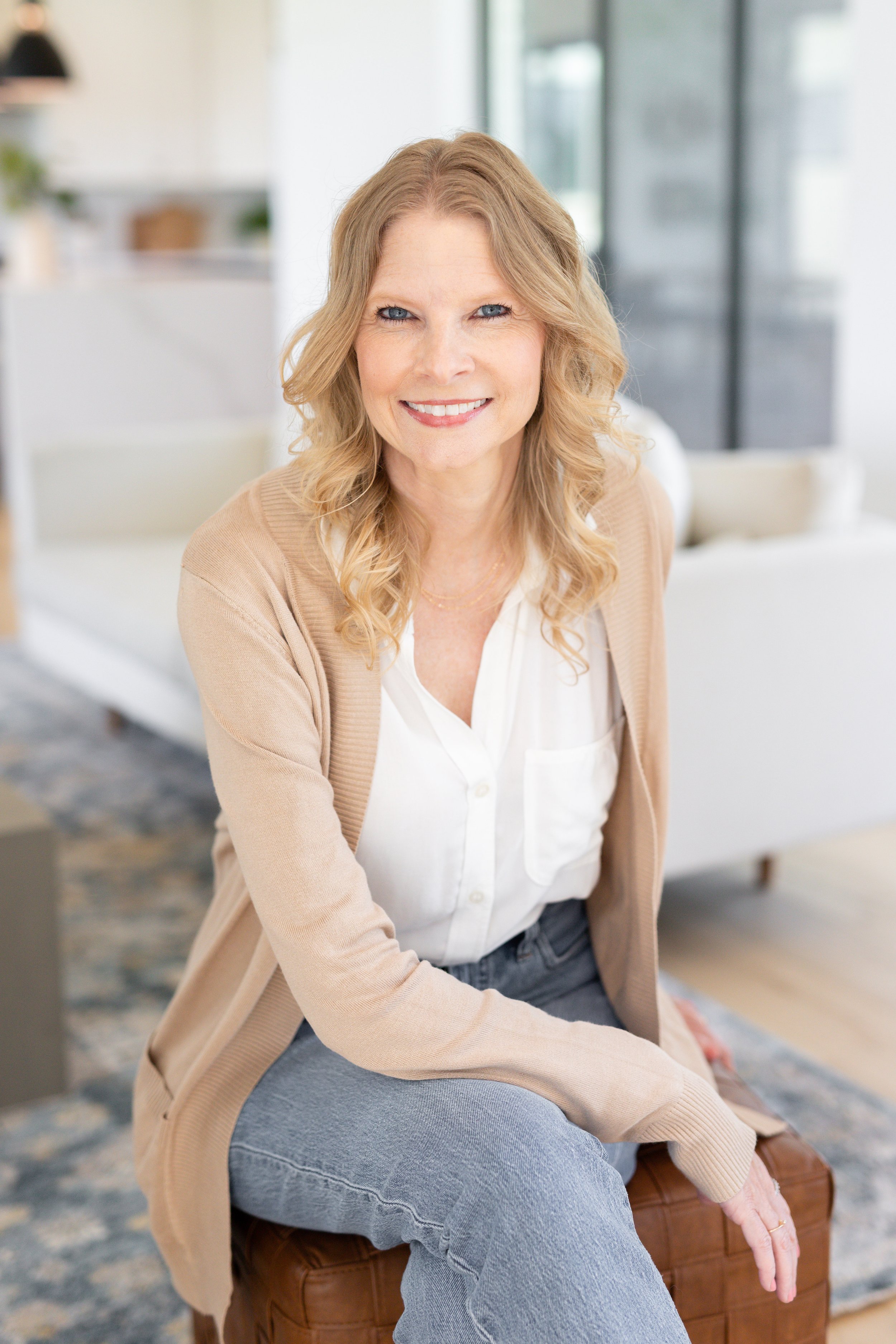 Courtney Forsberg Branding Session-75.jpg