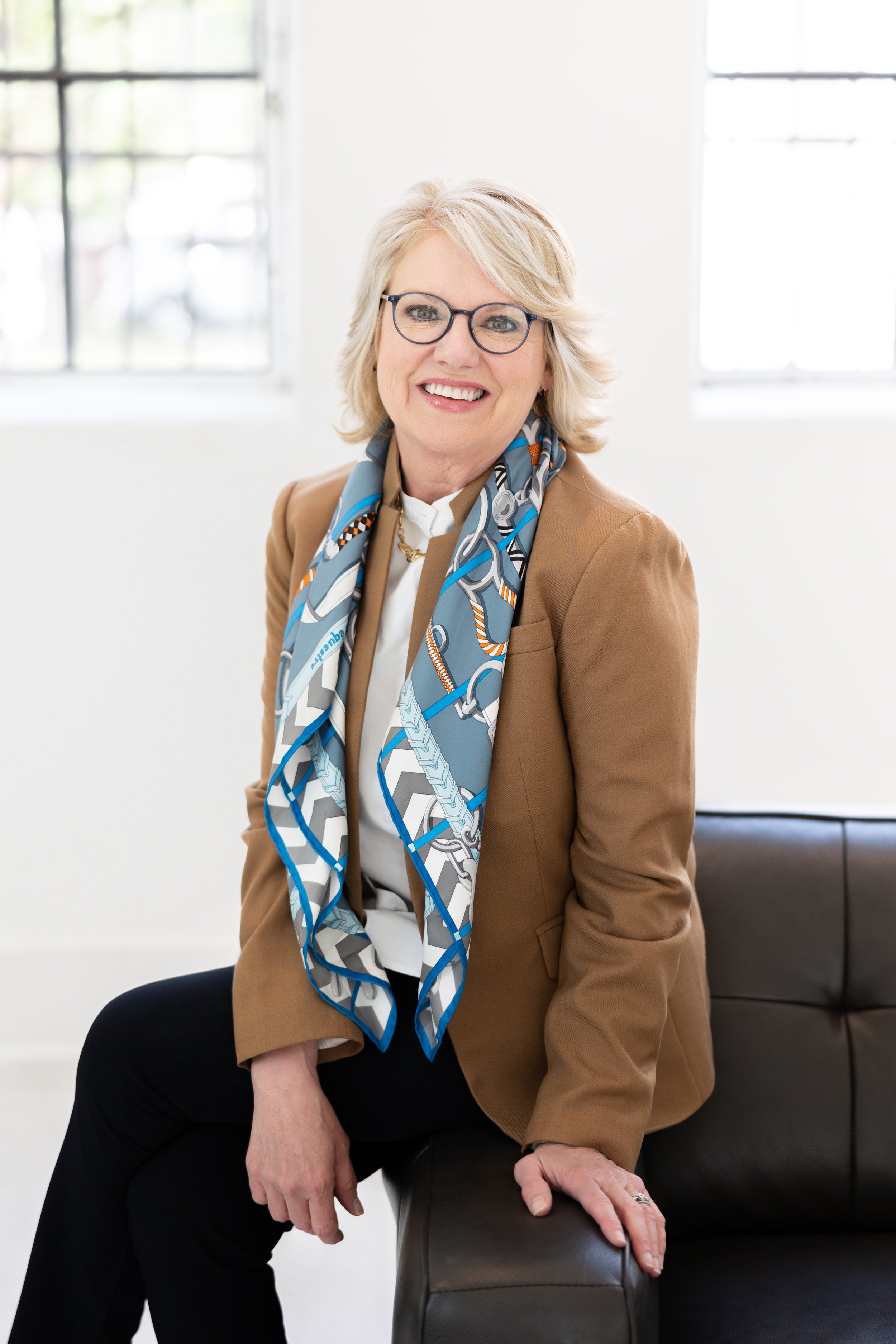 Laurie Brants Headshot Mini Session-21.jpg