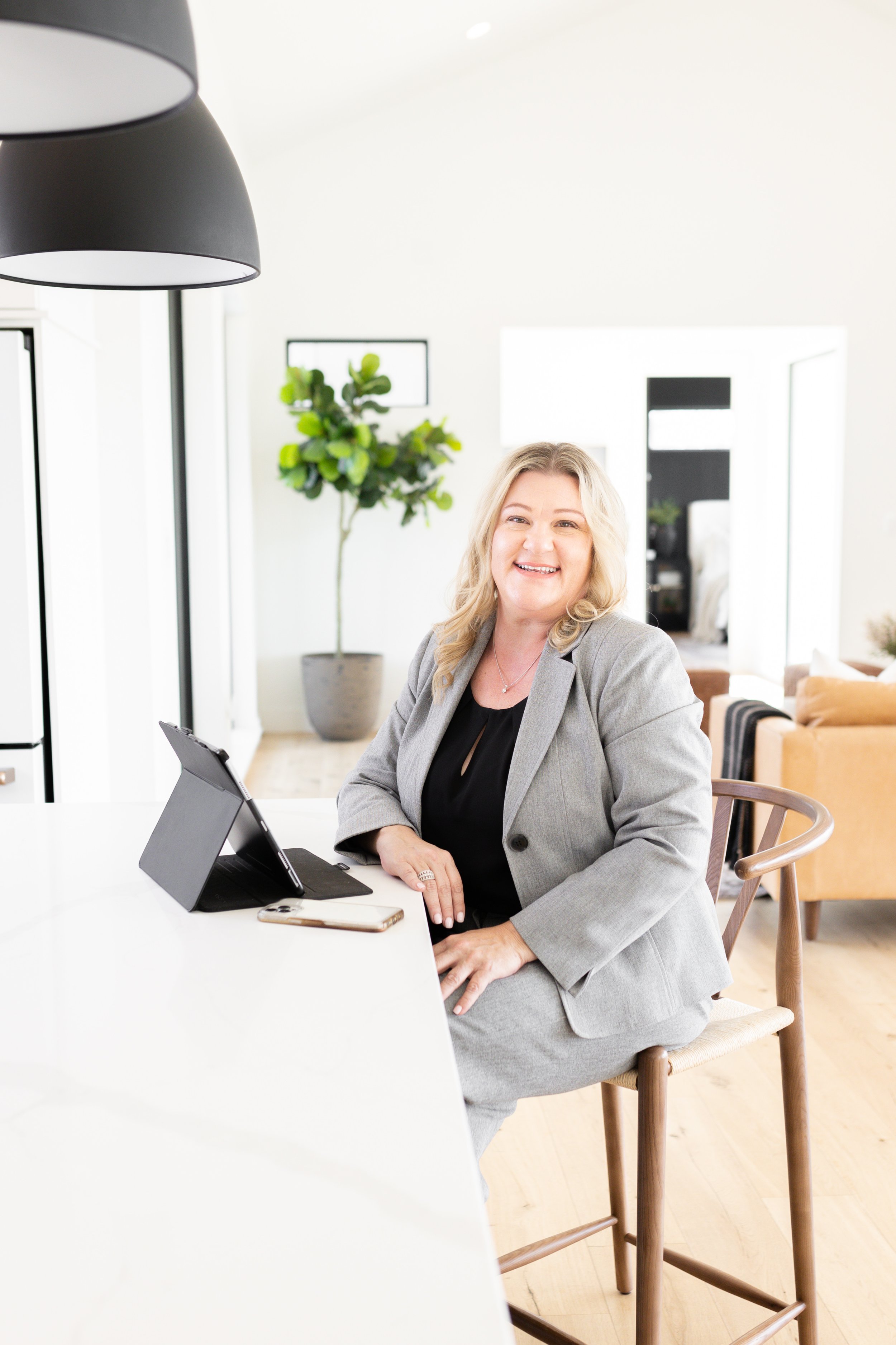 Lisa Shields Branding Session-58.jpg