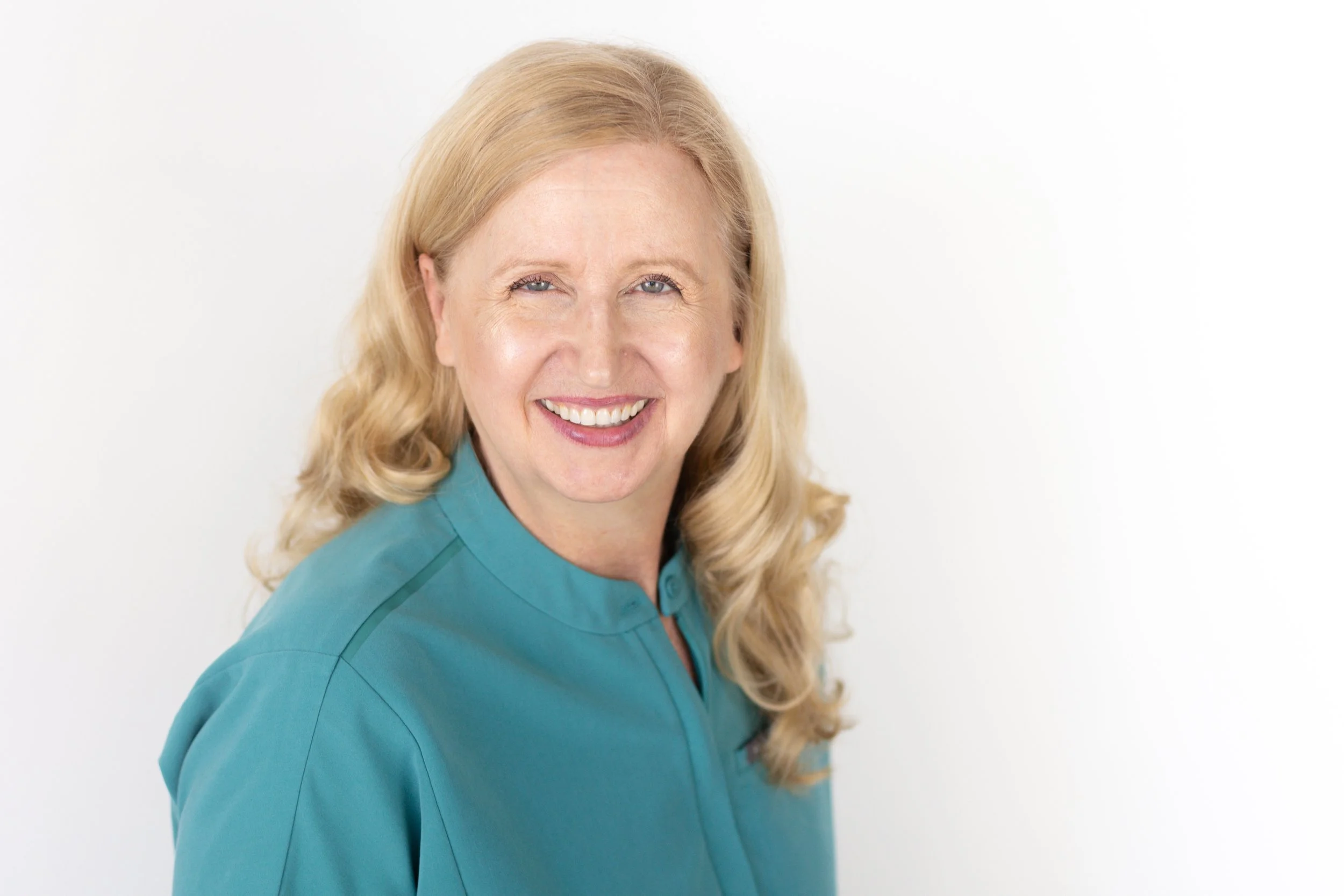 Beki Kellogg Headshot session -20.jpg