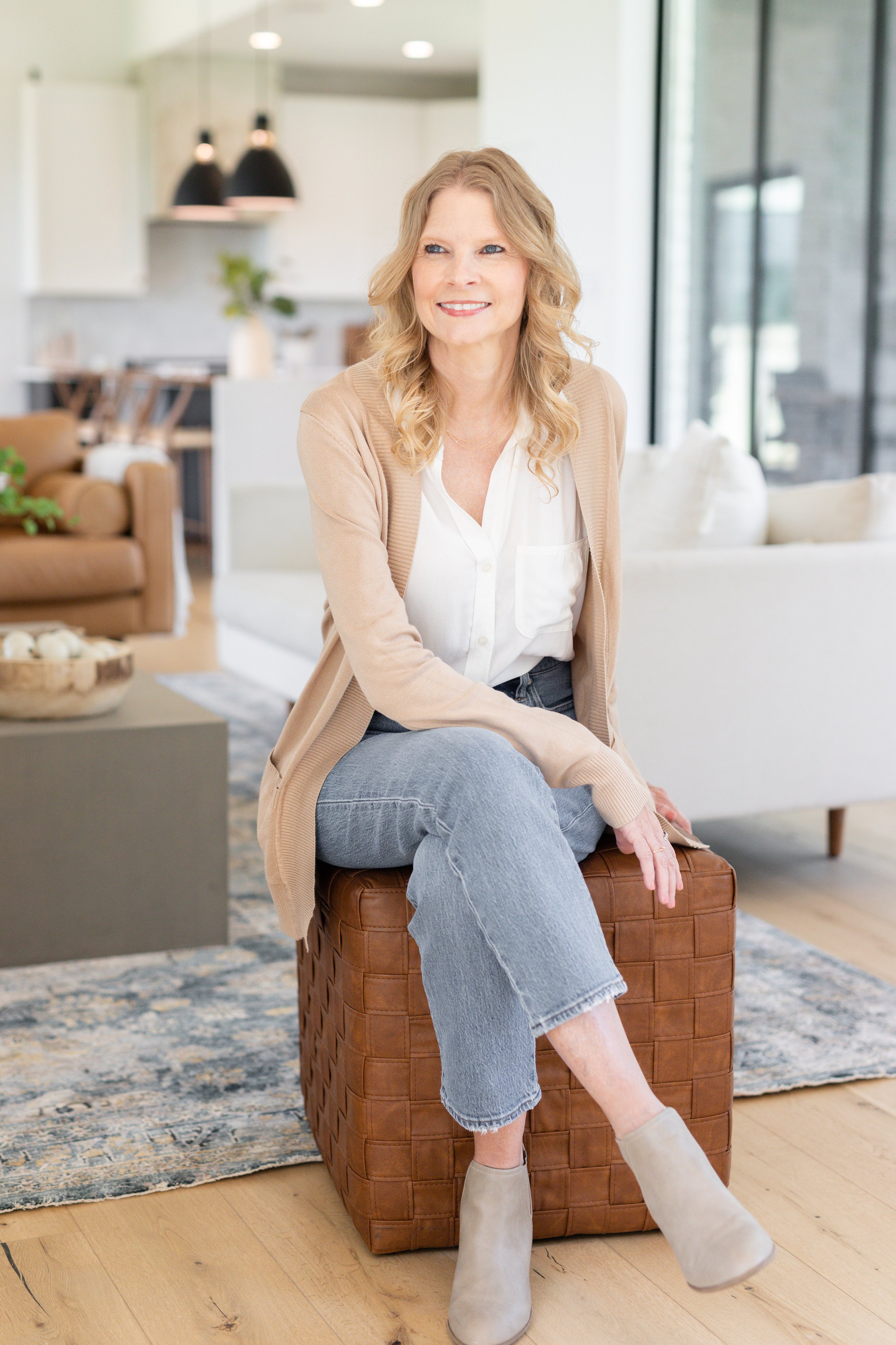 Courtney Forsberg Branding Session-74.jpg